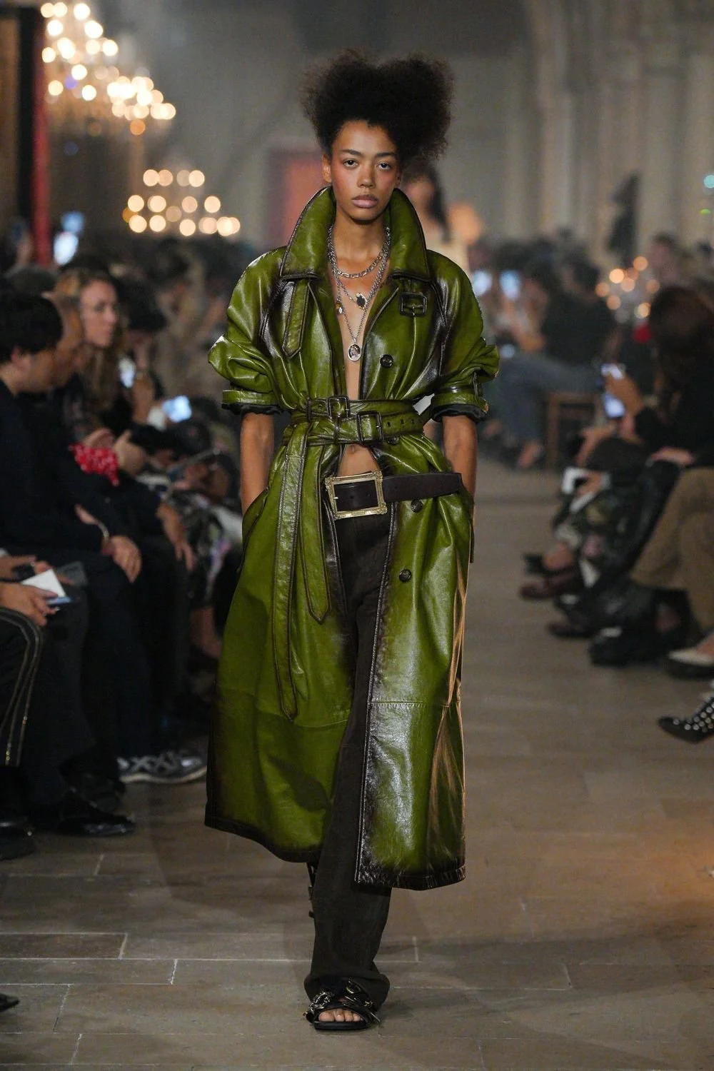 acne-studios-spring-2027-ready-to-wear-look-15.jpg