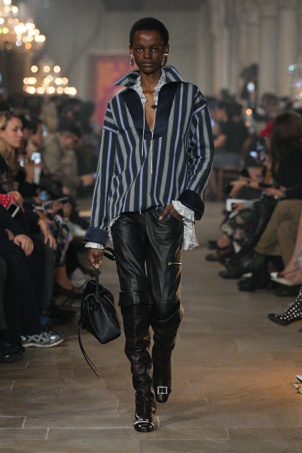 acne-studios-spring-2027-ready-to-wear-look-27.jpg
