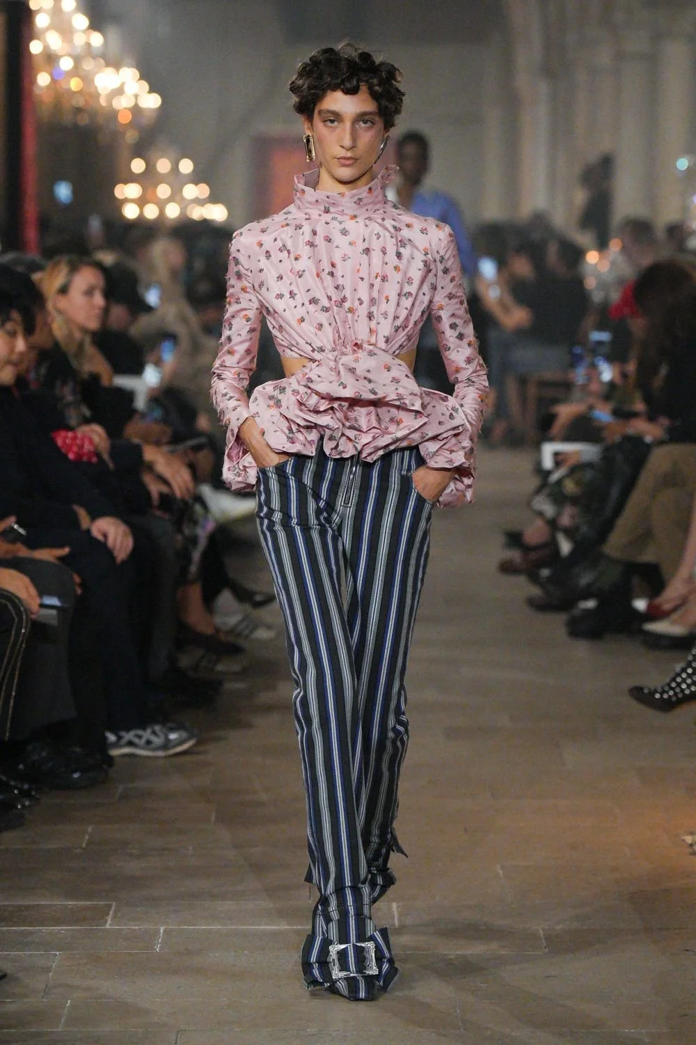 acne-studios-spring-2027-ready-to-wear-look-30.jpg