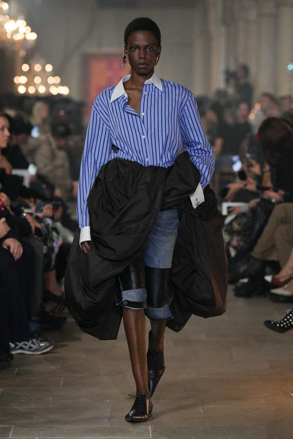 acne-studios-spring-2027-ready-to-wear-look-31.jpg