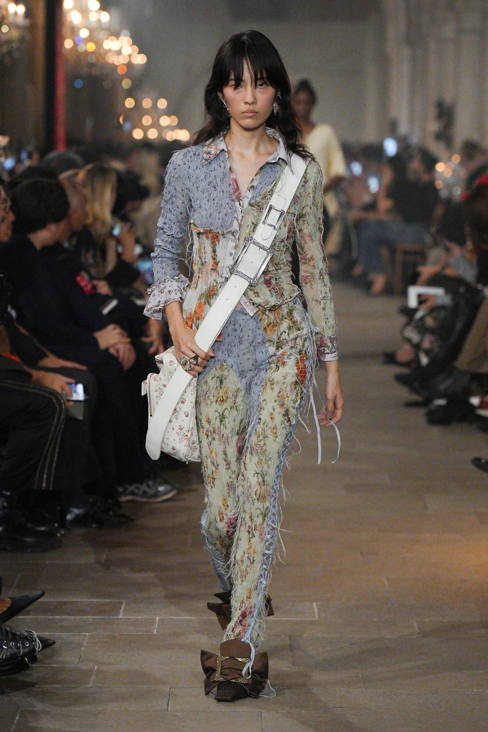 acne-studios-spring-2027-ready-to-wear-look-37.jpg