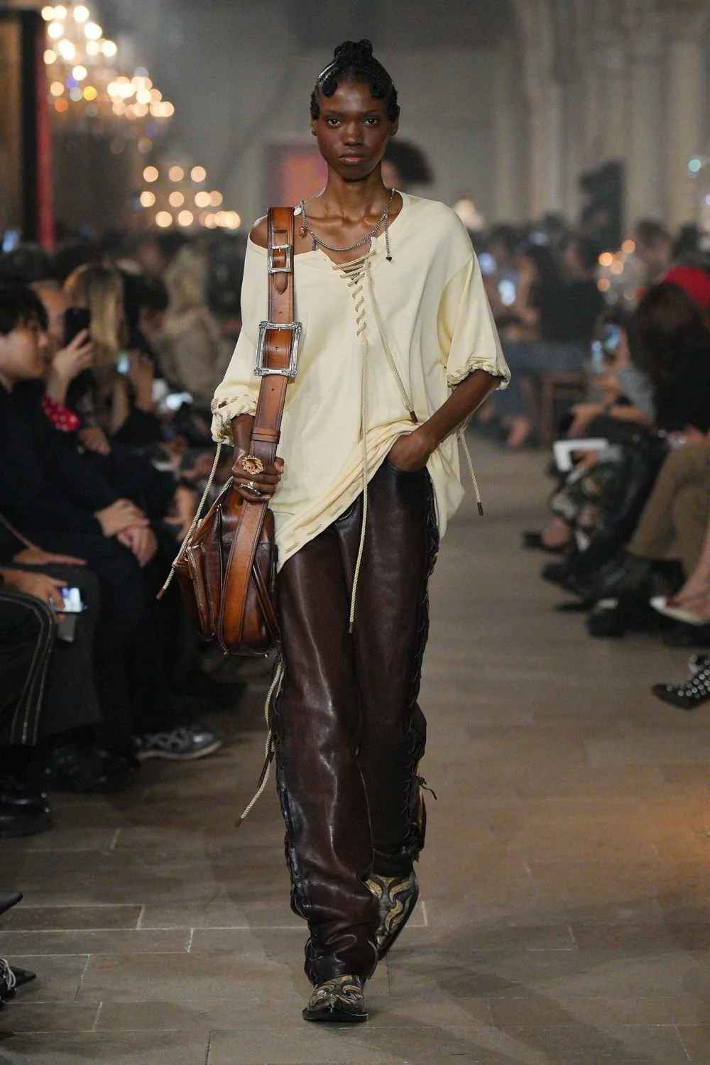 acne-studios-spring-2027-ready-to-wear-look-38.jpg