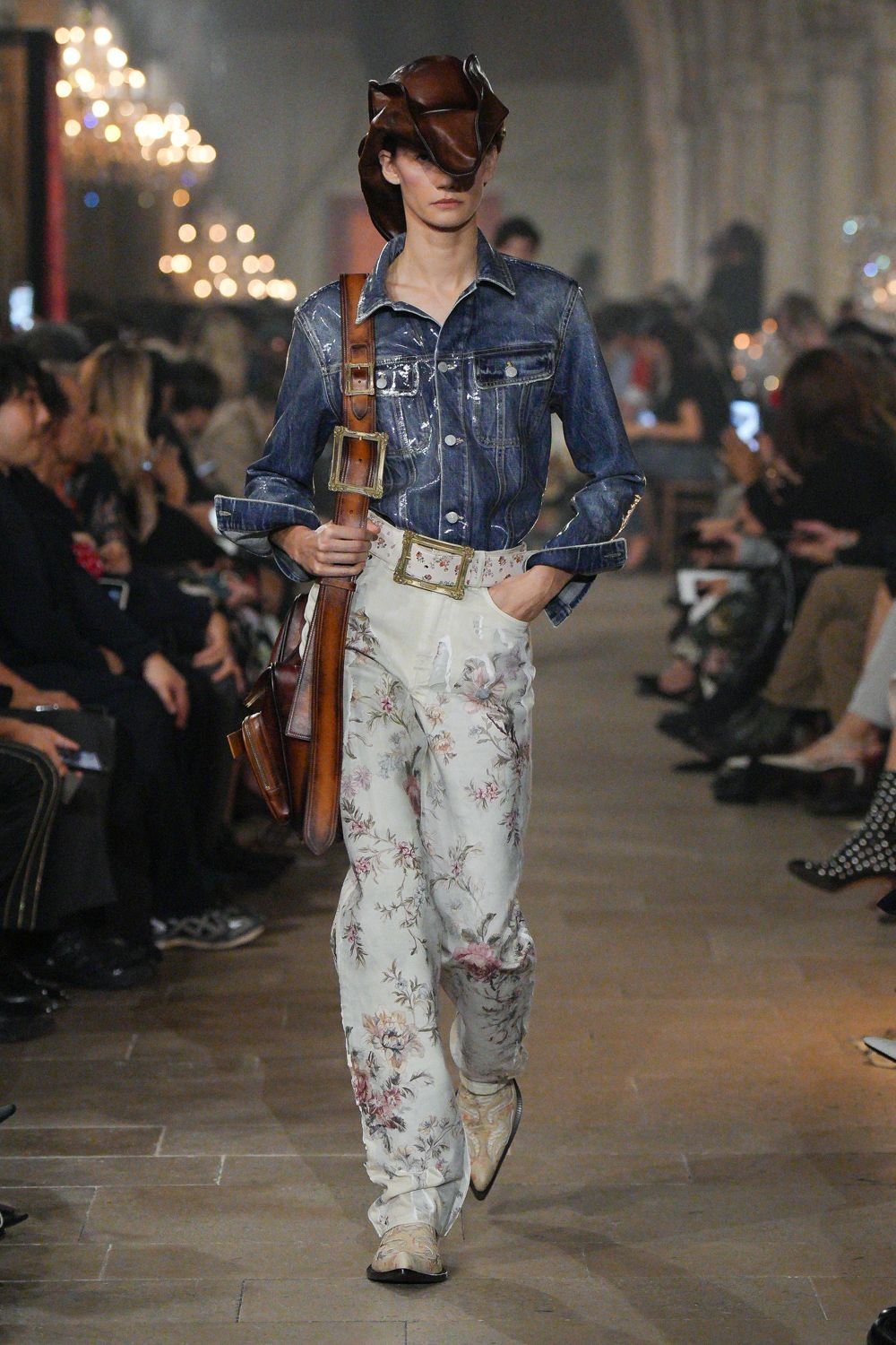 acne-studios-spring-2027-ready-to-wear-look-45.jpg