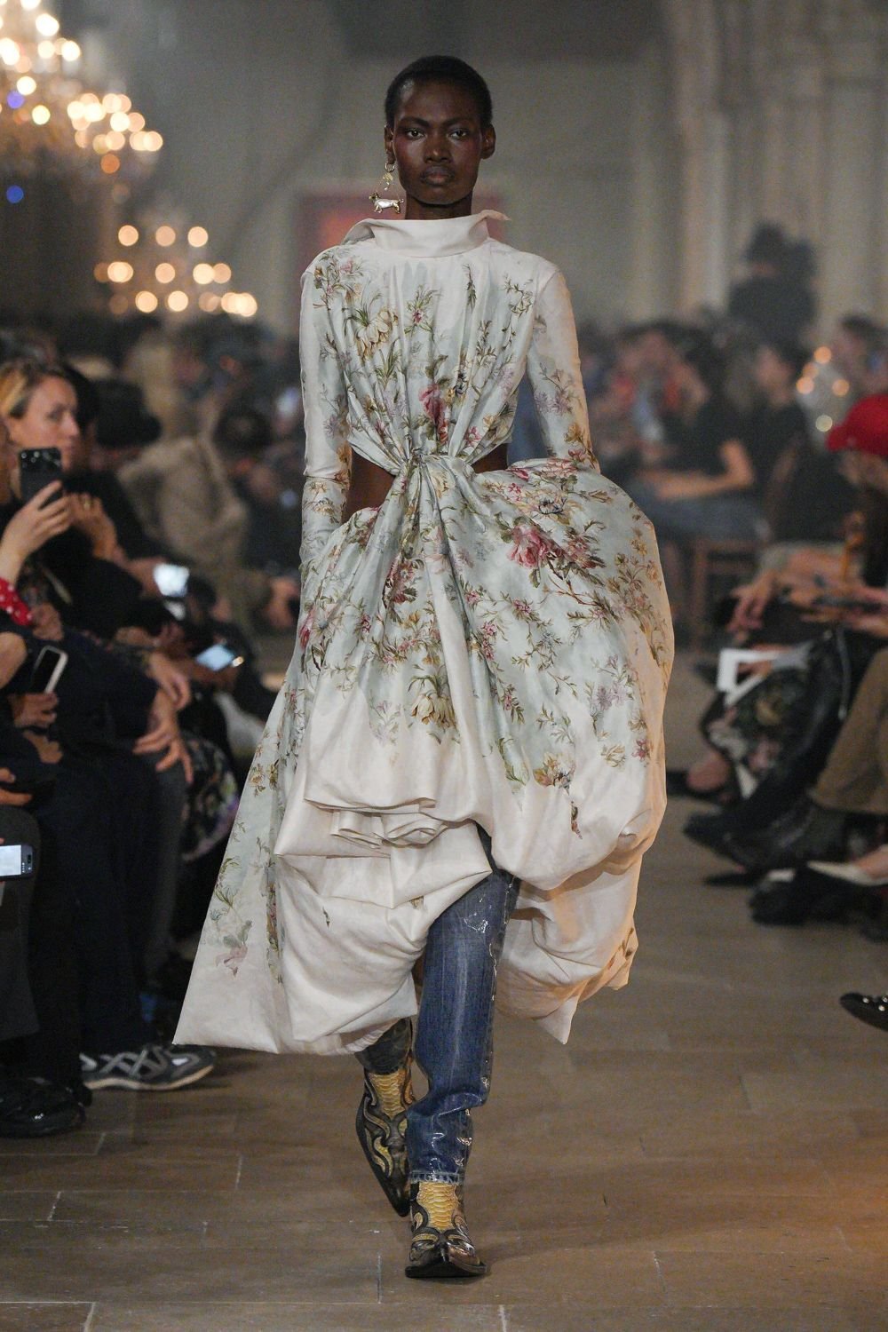 acne-studios-spring-2027-ready-to-wear-look-47.jpg
