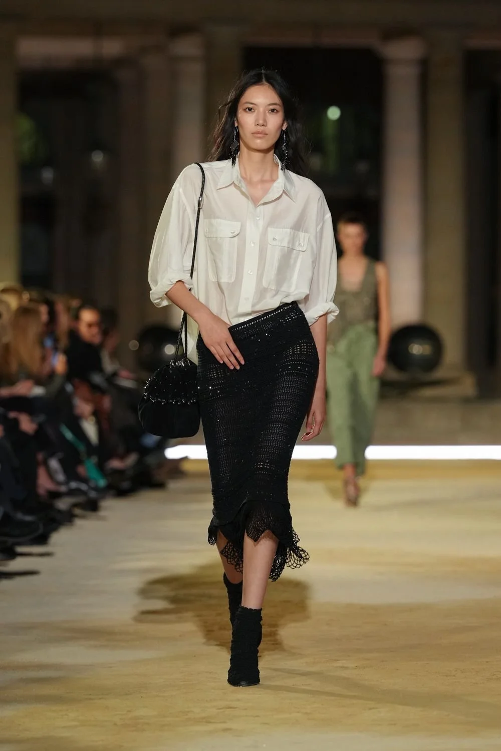 isabel-marant-spring-2027-ready-to-wear-look-07.jpg