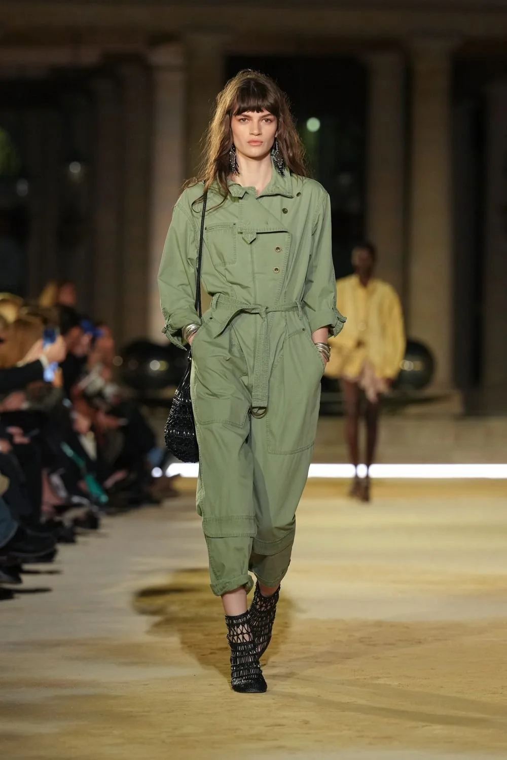 isabel-marant-spring-2027-ready-to-wear-look-13.jpg