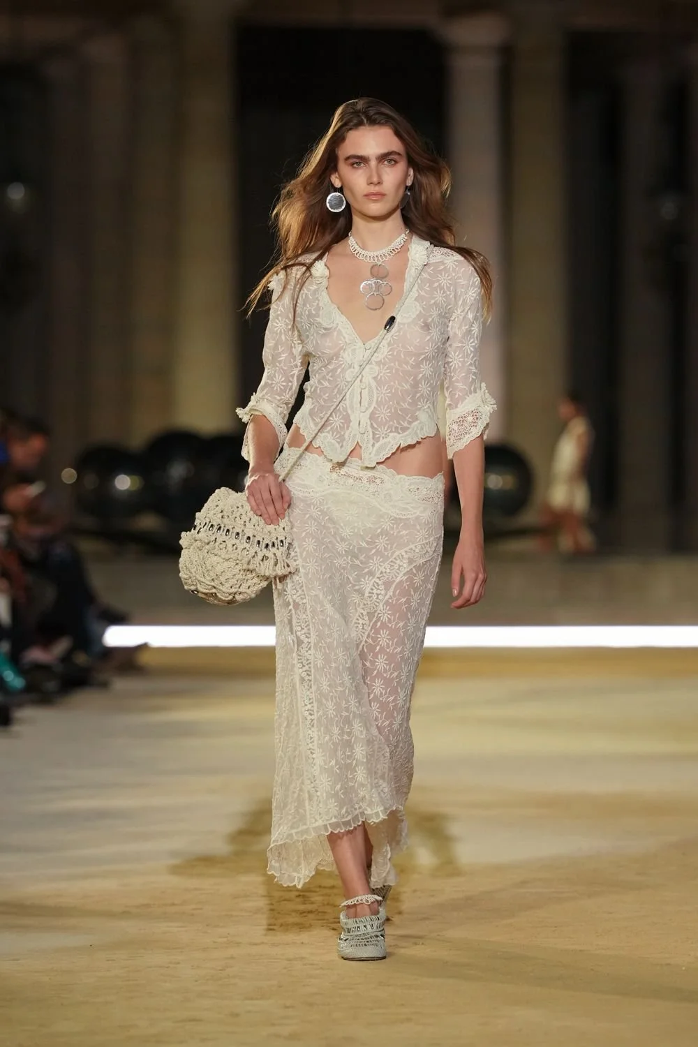 isabel-marant-spring-2027-ready-to-wear-look-35.jpg