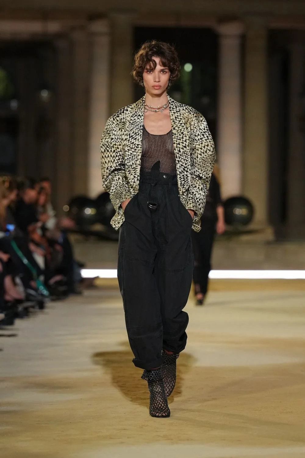 isabel-marant-spring-2027-ready-to-wear-look-44.jpg