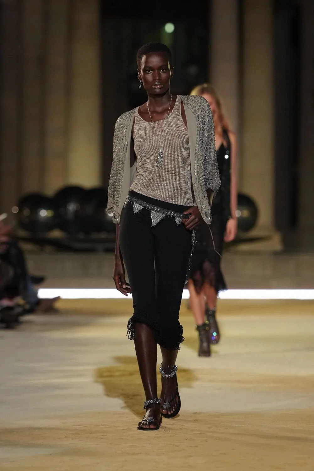 isabel-marant-spring-2027-ready-to-wear-look-47.jpg