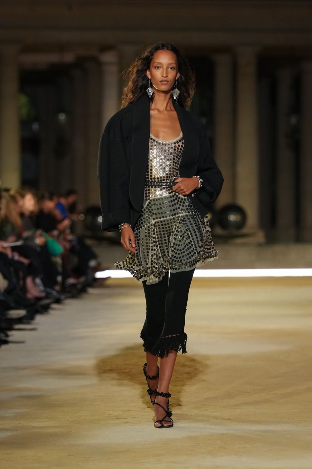 isabel-marant-spring-2027-ready-to-wear-look-50.jpg
