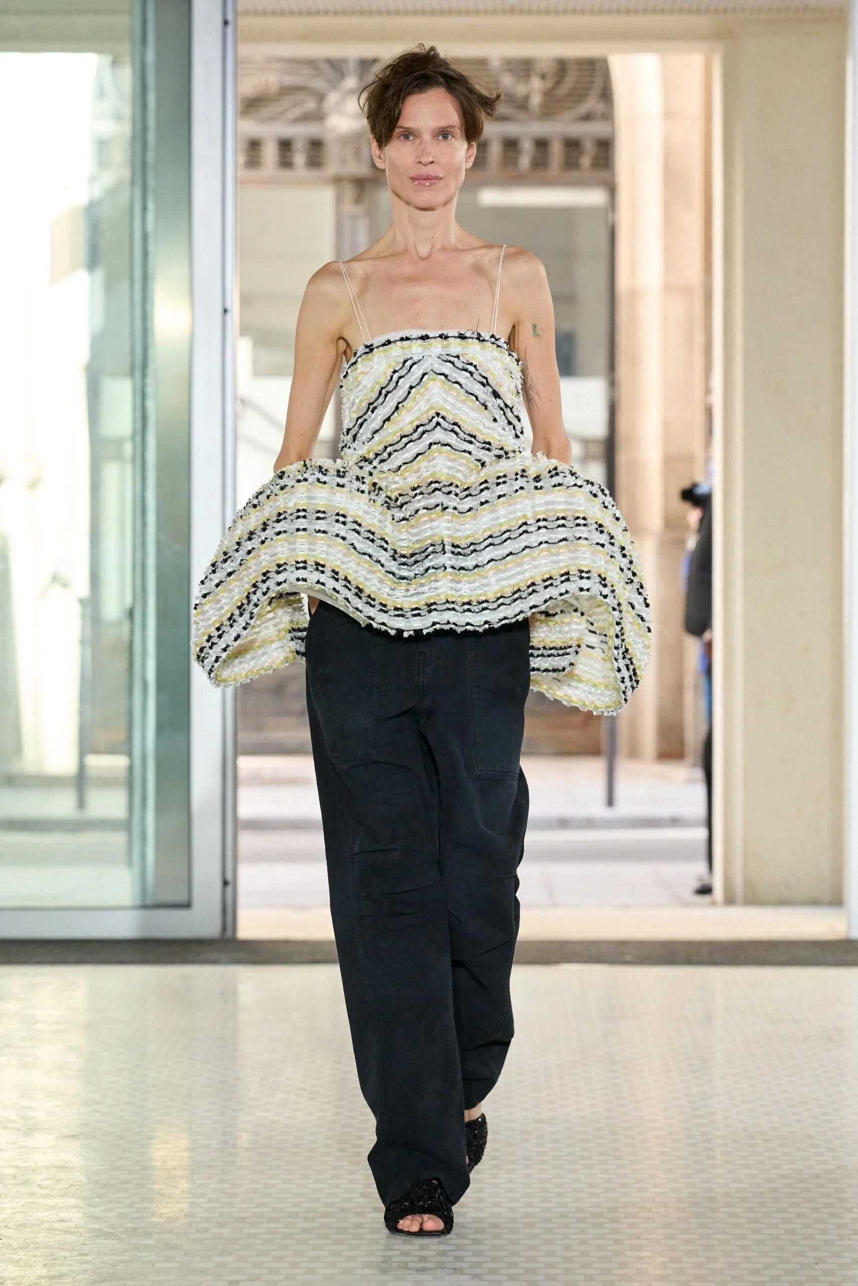 cecilie-bahnsen-spring-2027-ready-to-wear-look-09-scaled.jpg