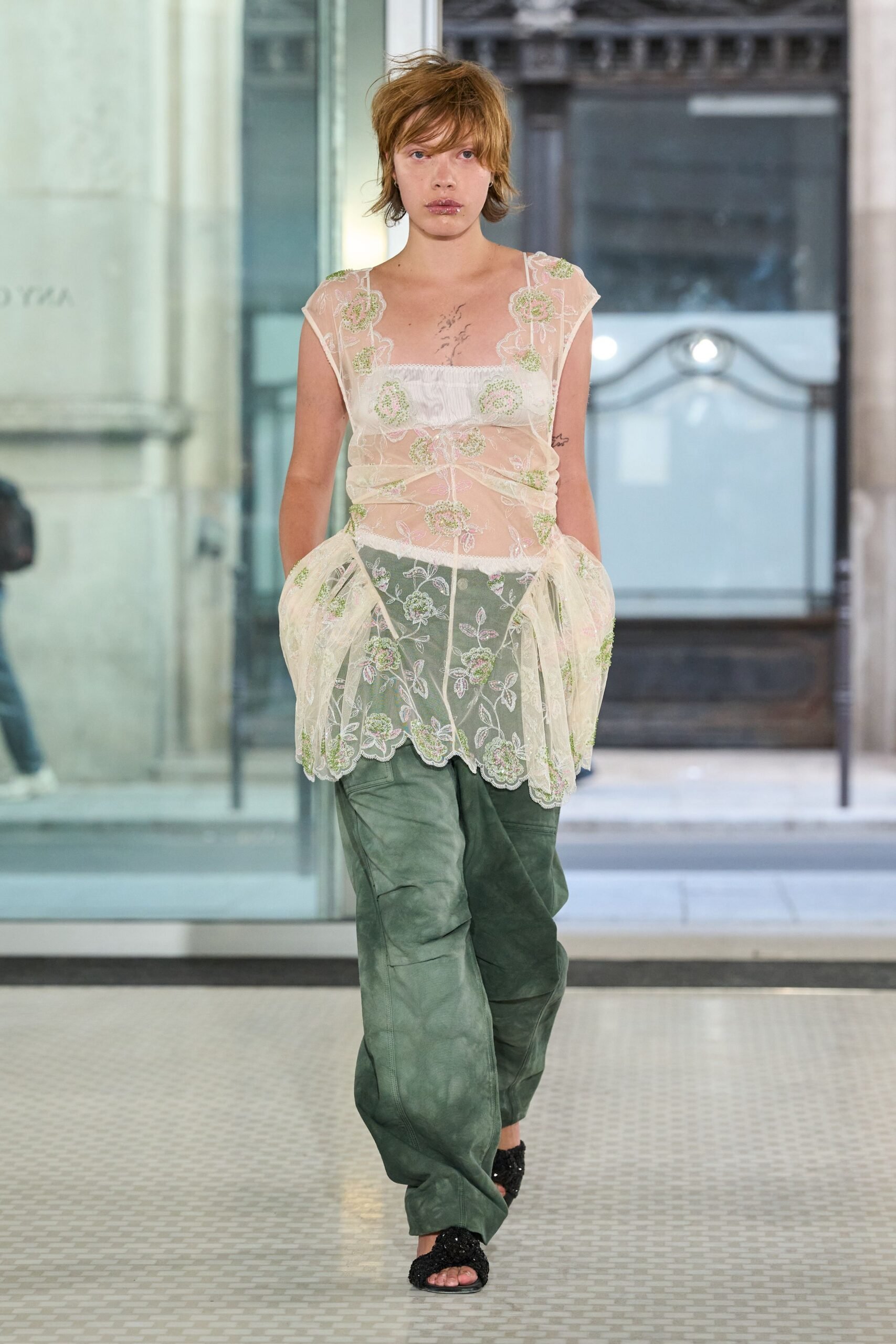 cecilie-bahnsen-spring-2027-ready-to-wear-look-27-scaled.jpg