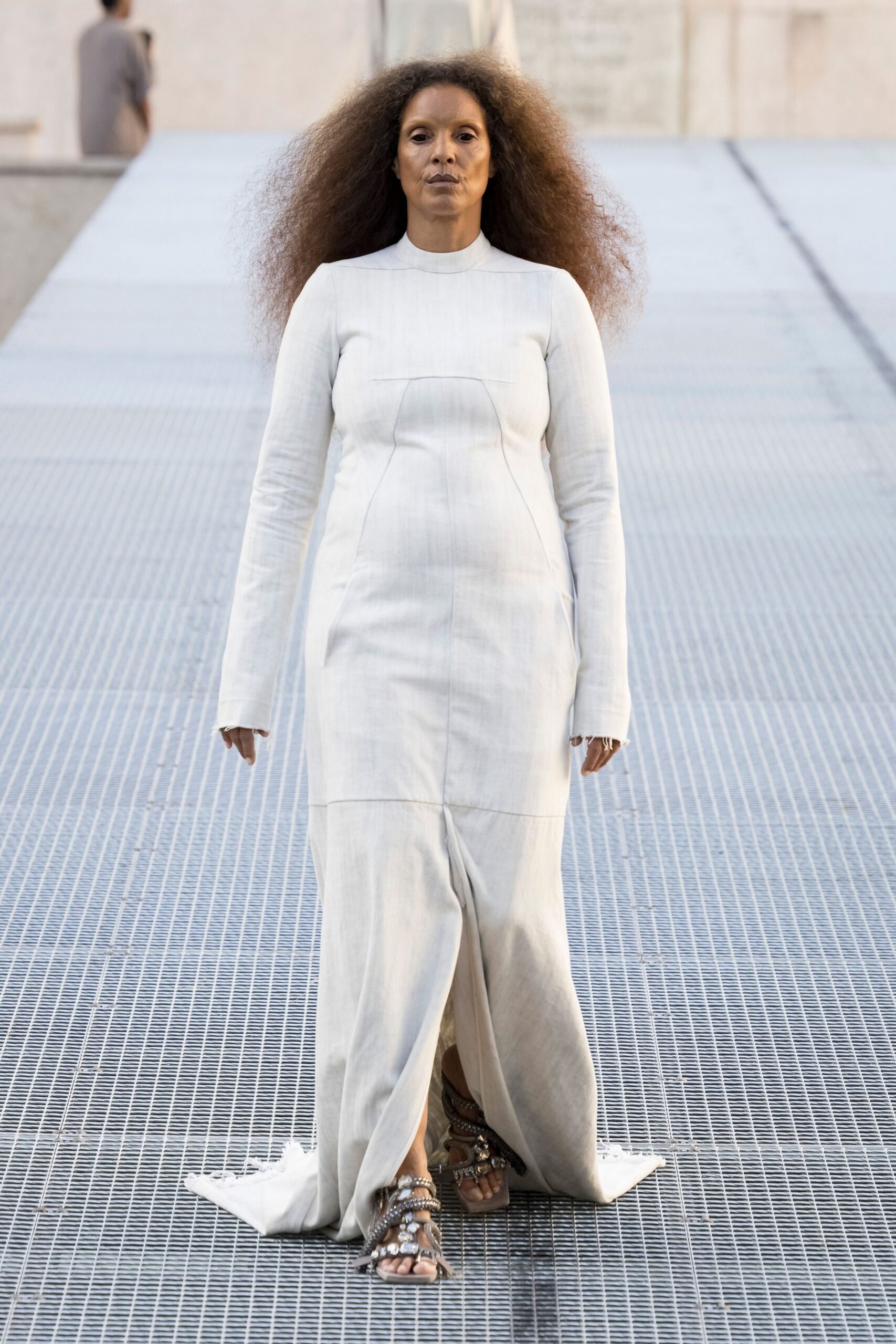 rick-owens-spring-2027-ready-to-wear-look-11-scaled.jpg