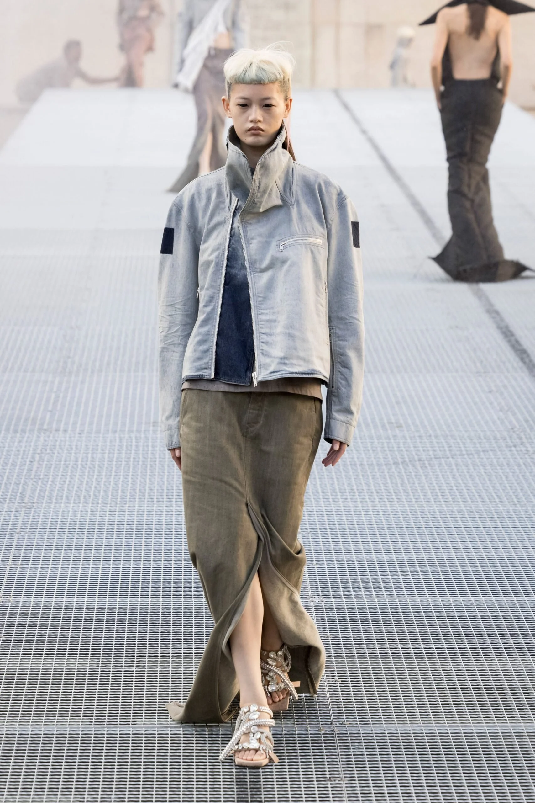 rick-owens-spring-2027-ready-to-wear-look-36-scaled.jpg