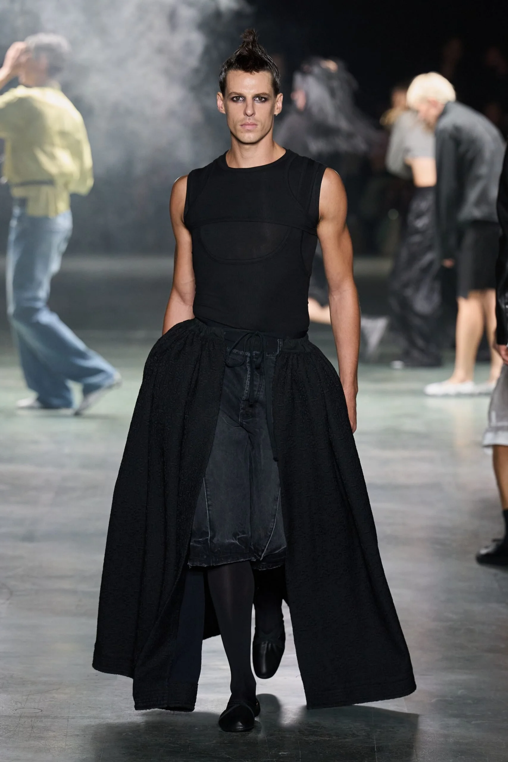 alainpaul-spring-2027-ready-to-wear-look-39-scaled.jpg