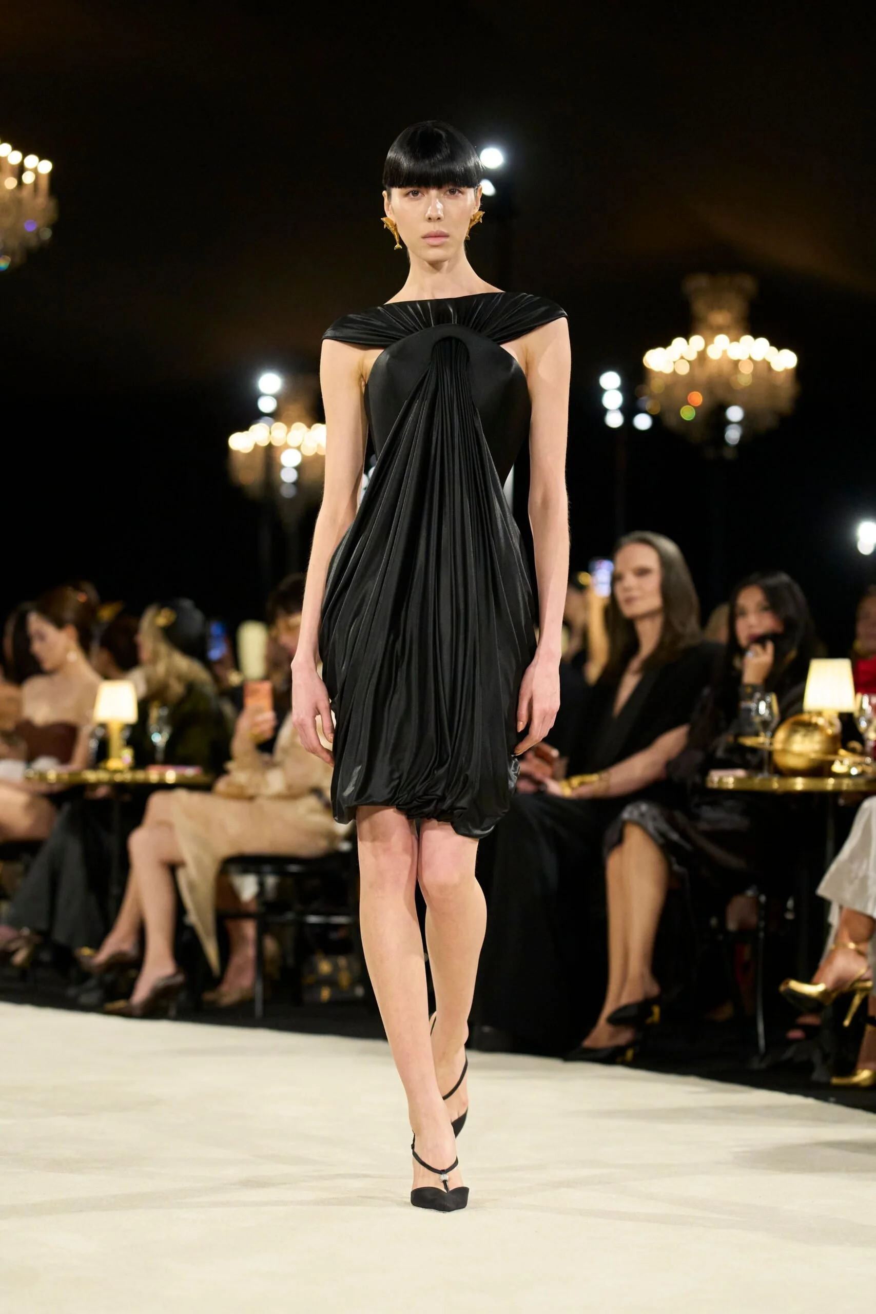 schiaparelli-spring-2027-ready-to-wear-look-04-scaled.jpg