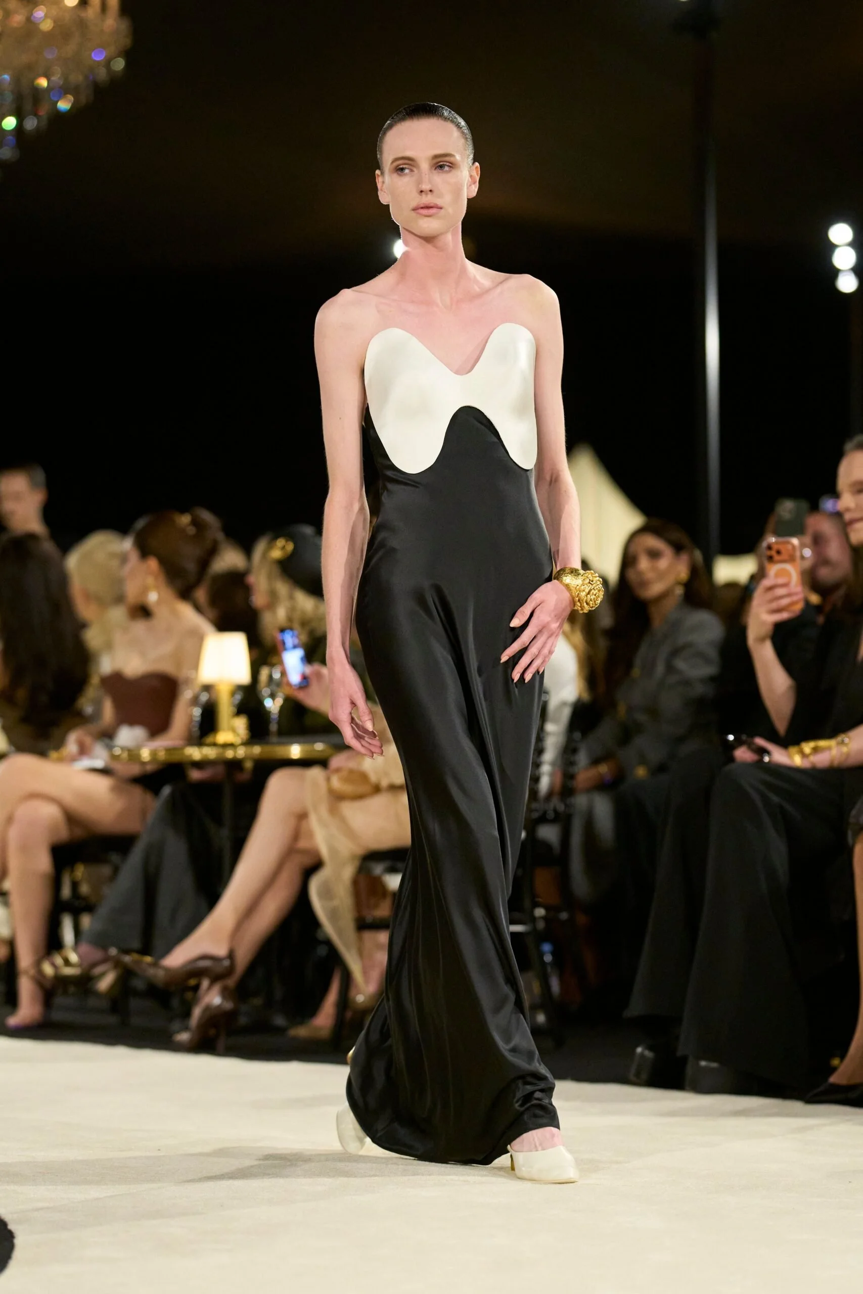schiaparelli-spring-2027-ready-to-wear-look-12-scaled.jpg