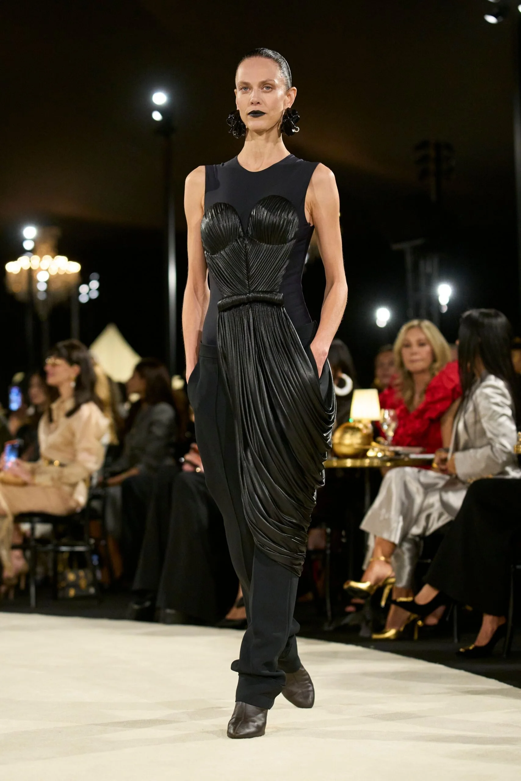 schiaparelli-spring-2027-ready-to-wear-look-16-scaled.jpg