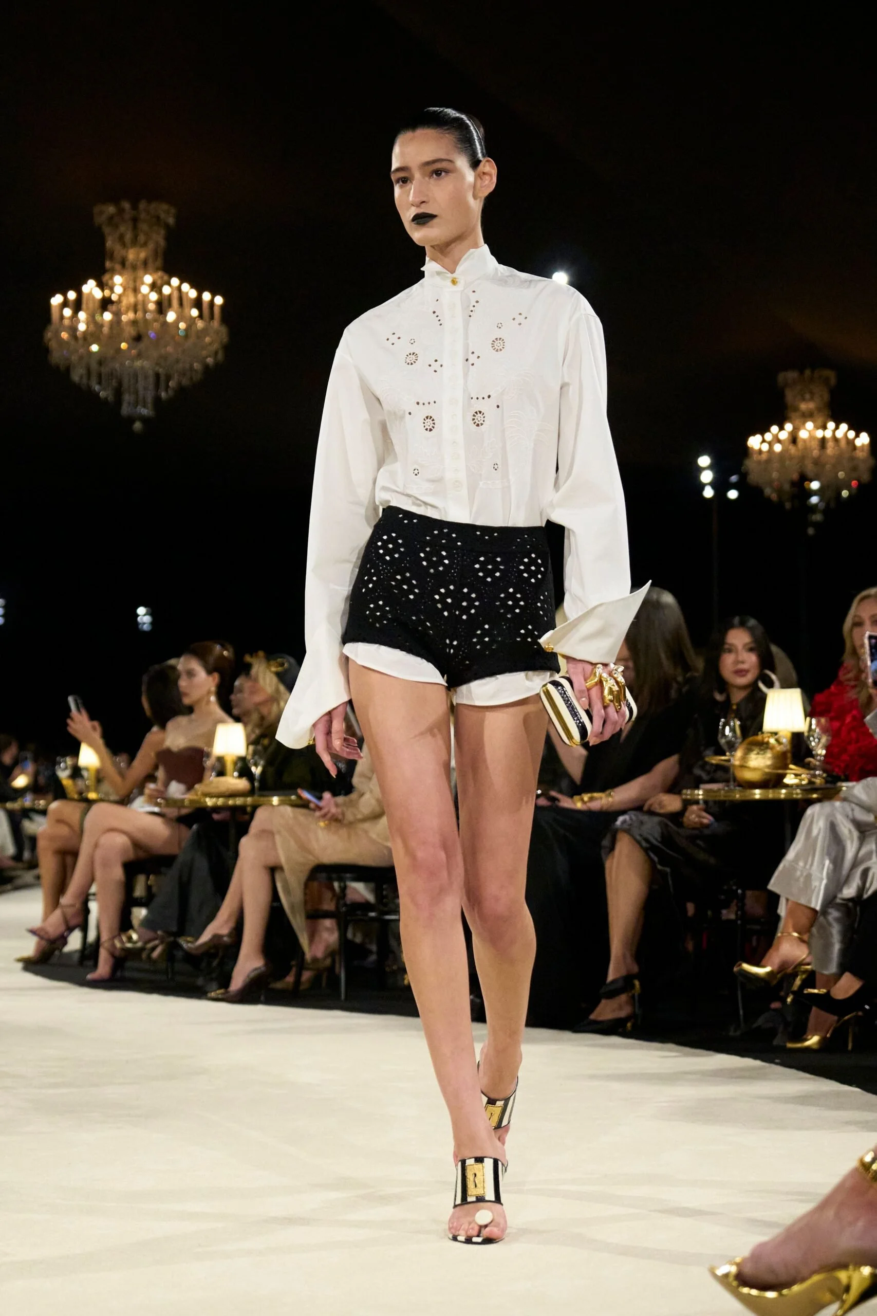 schiaparelli-spring-2027-ready-to-wear-look-21-scaled.jpg
