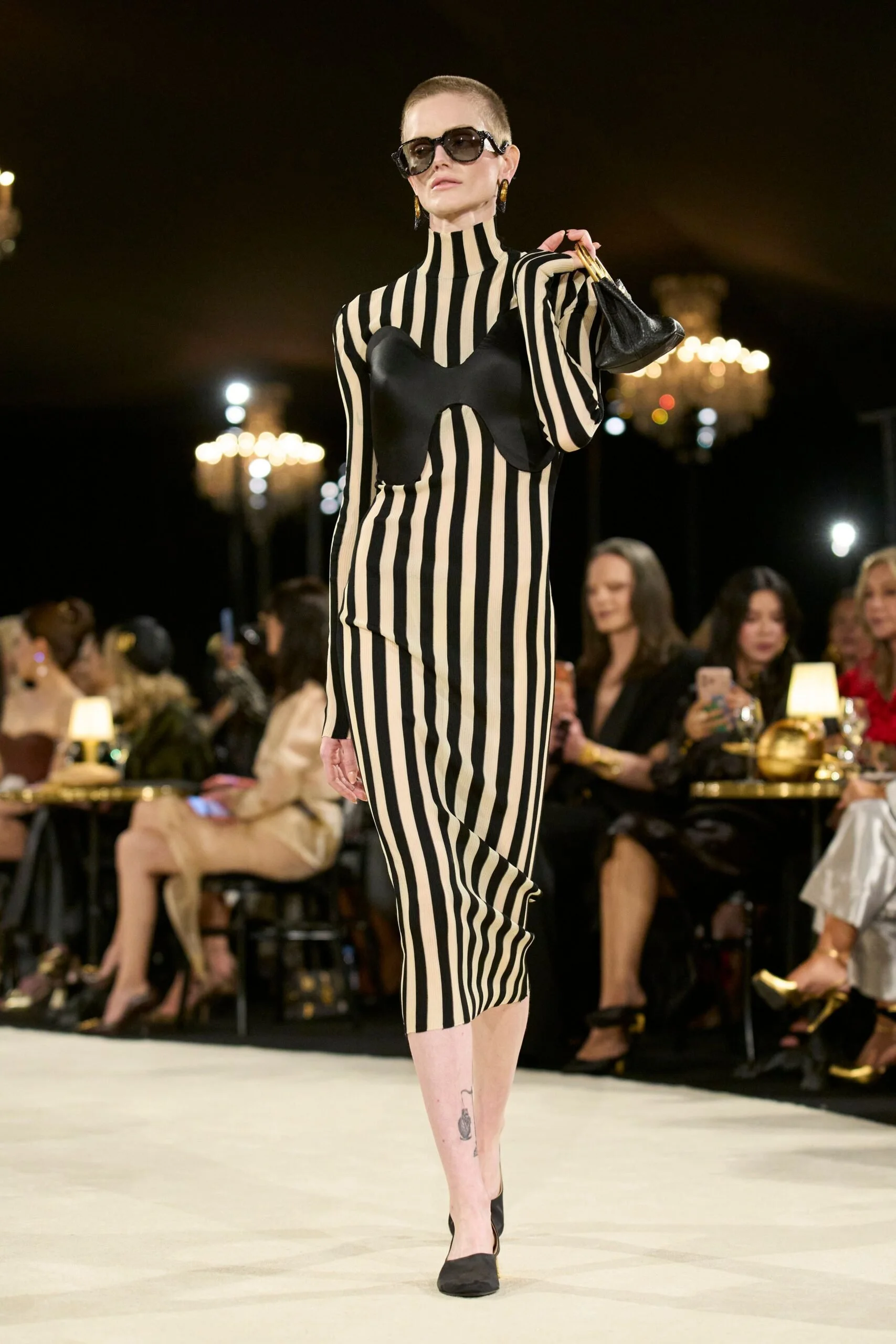 schiaparelli-spring-2027-ready-to-wear-look-35-scaled.jpg