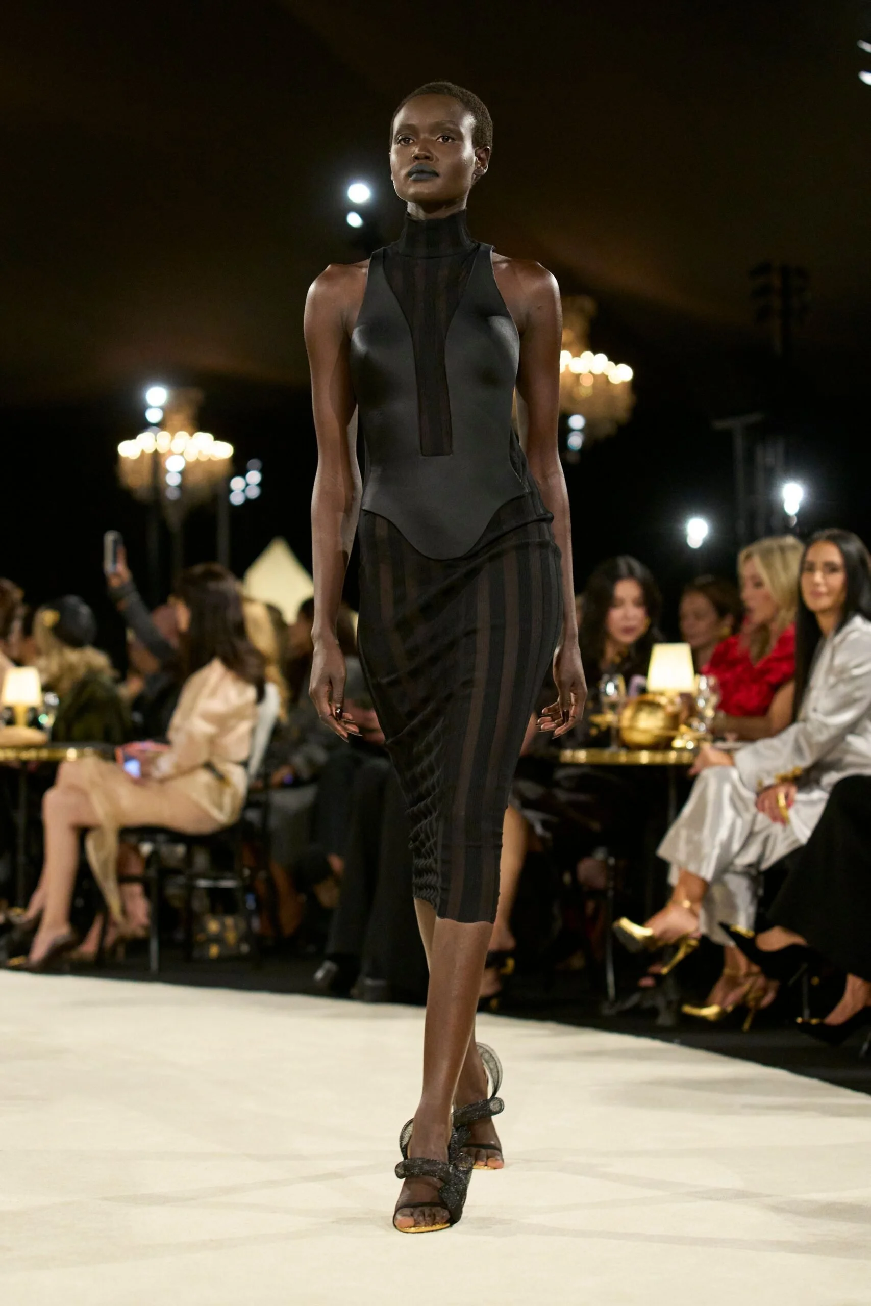 schiaparelli-spring-2027-ready-to-wear-look-36-scaled.jpg