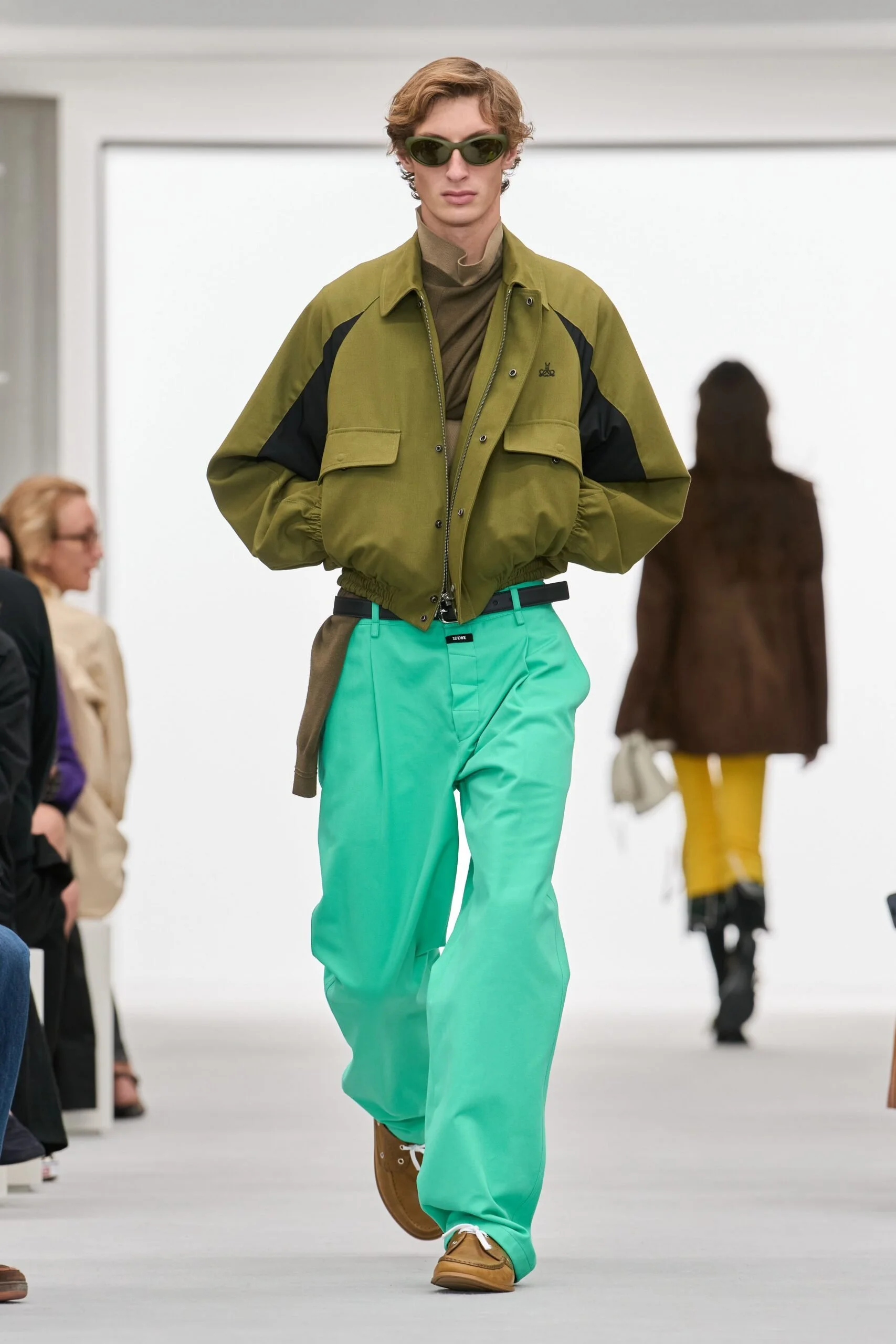 loewe-spring-2027-ready-to-wear-look-41-scaled.jpg