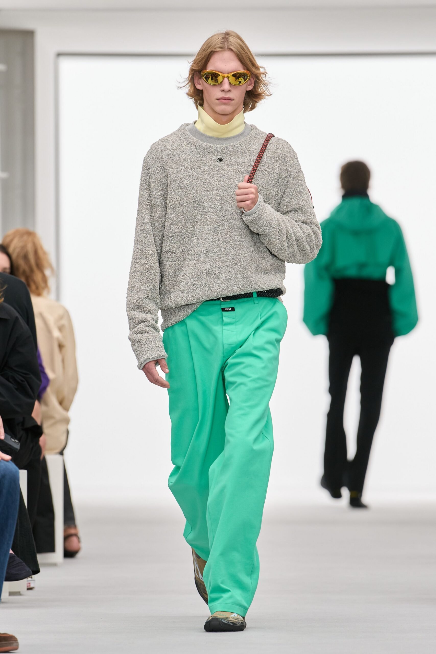 loewe-spring-2027-ready-to-wear-look-46-scaled.jpg