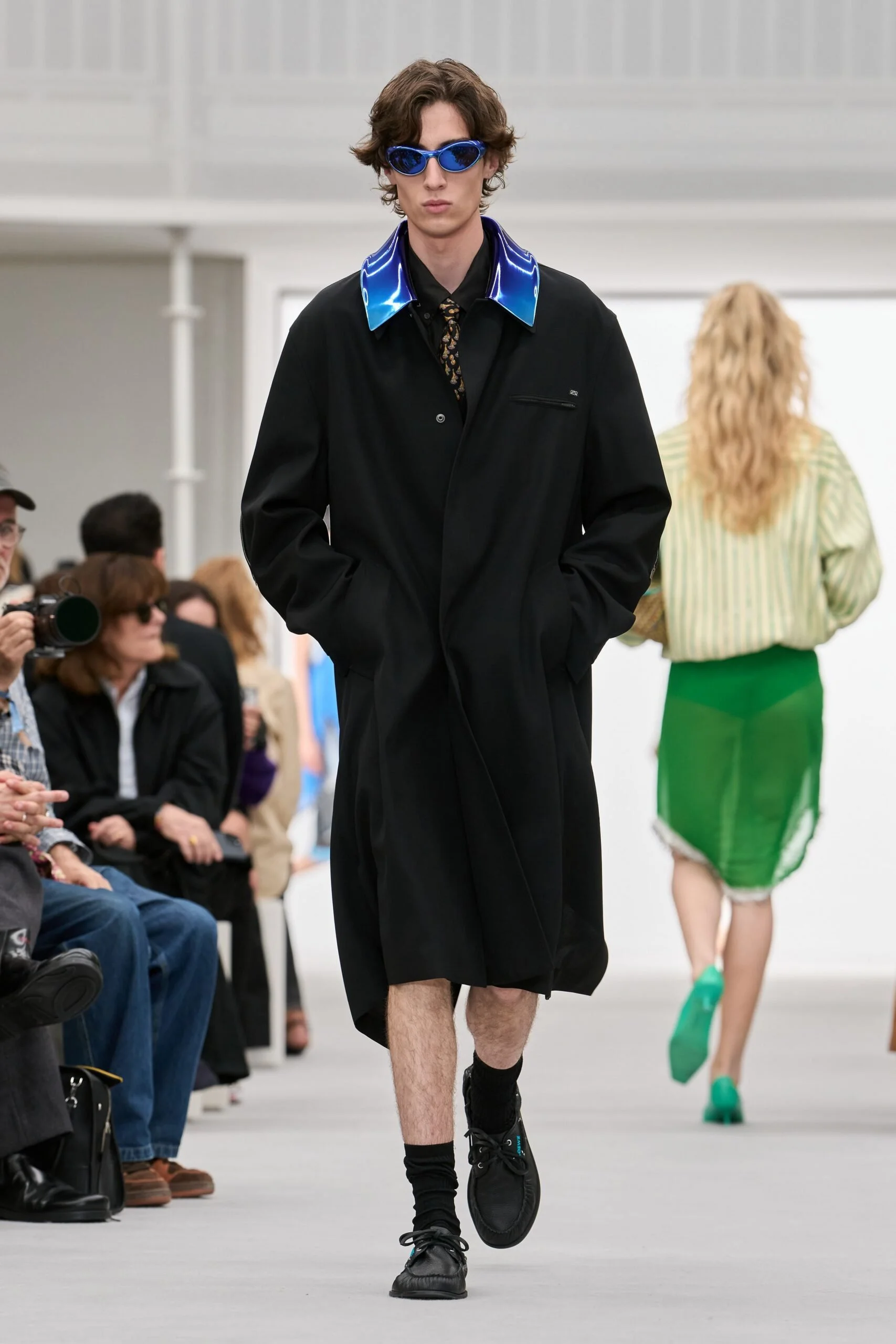 loewe-spring-2027-ready-to-wear-look-54-scaled.jpg