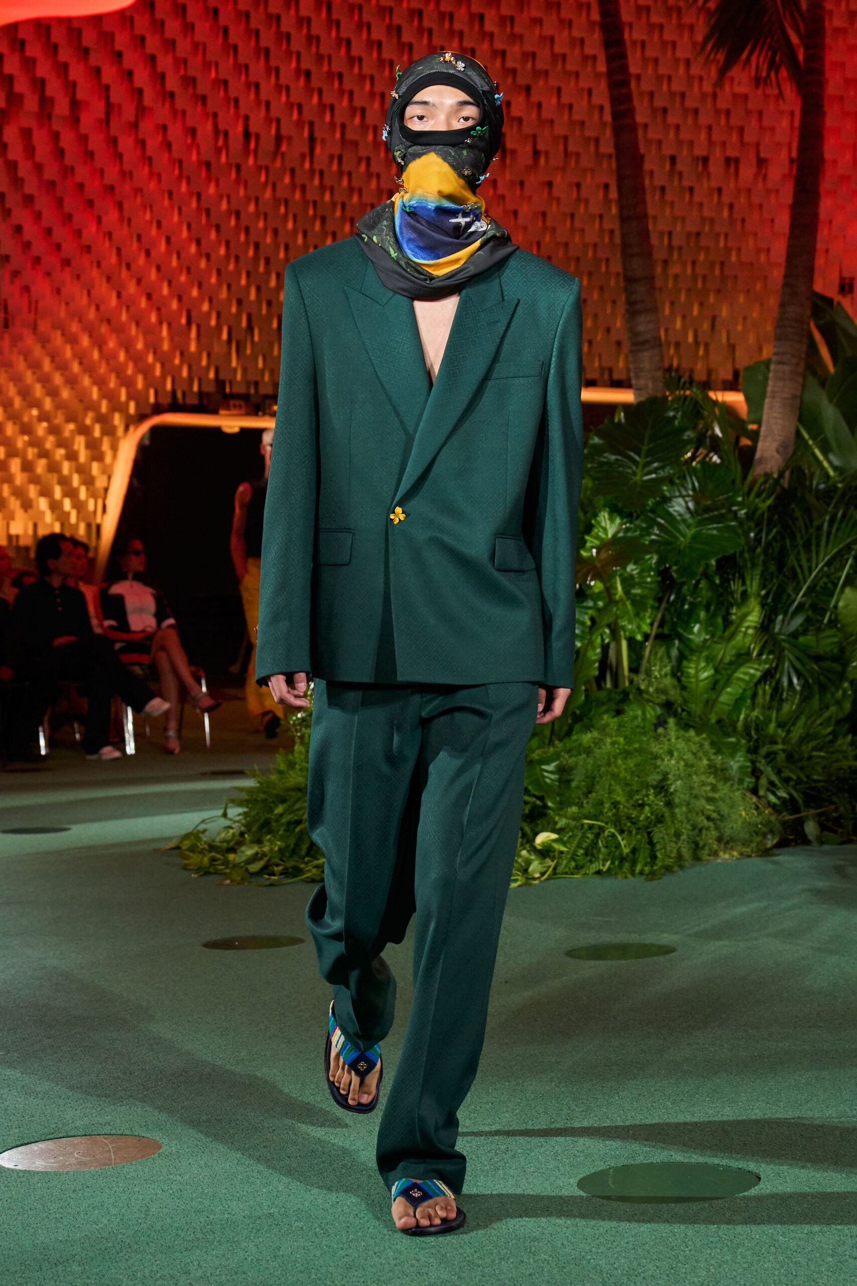 casablanca-spring-2027-ready-to-wear-look-25-scaled.jpg