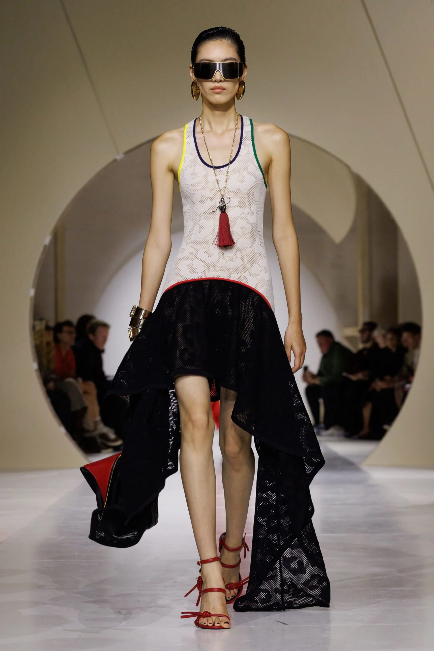 givenchy-spring-2027-ready-to-wear-look-33-scaled.jpg