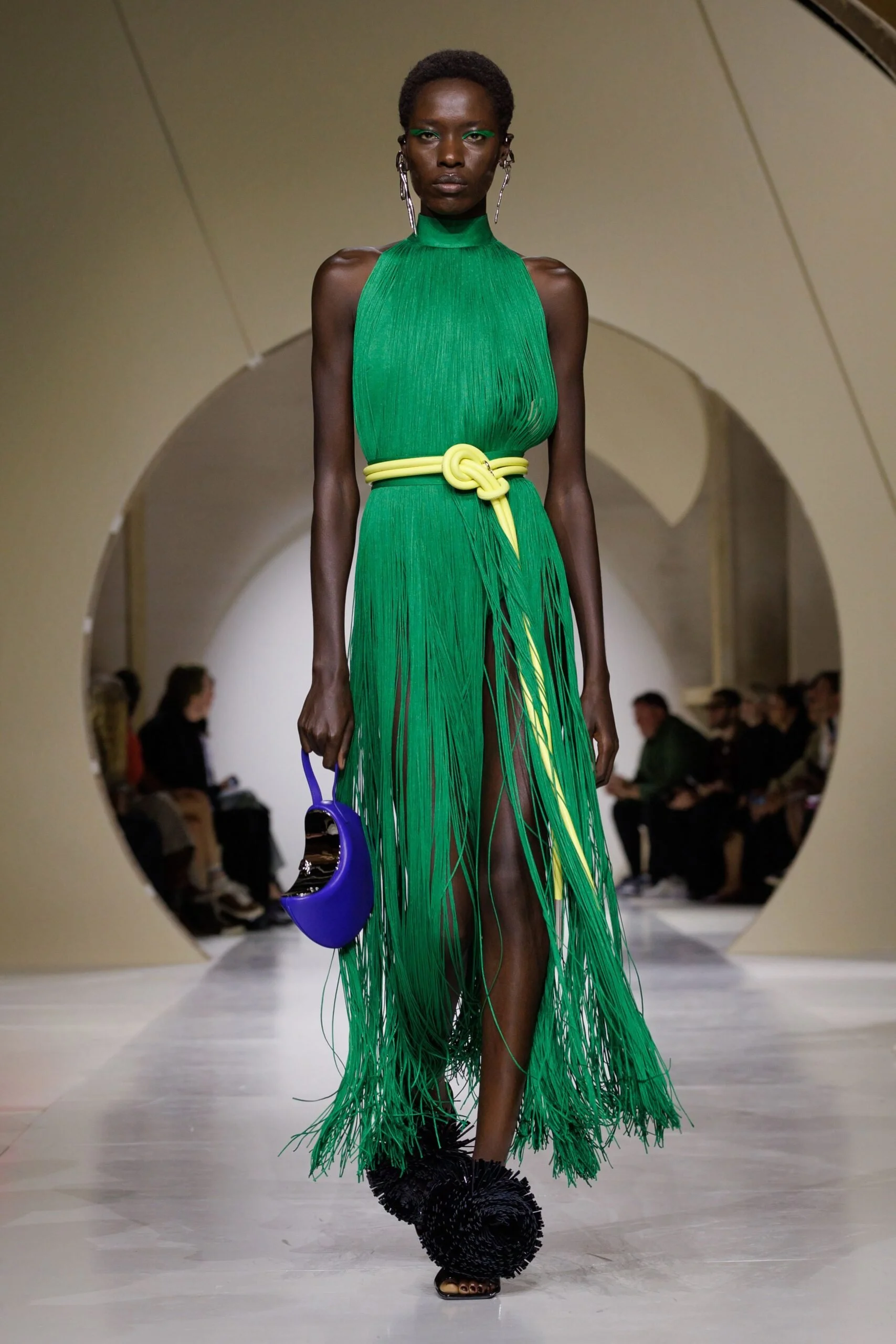 givenchy-spring-2027-ready-to-wear-look-36-scaled.jpg