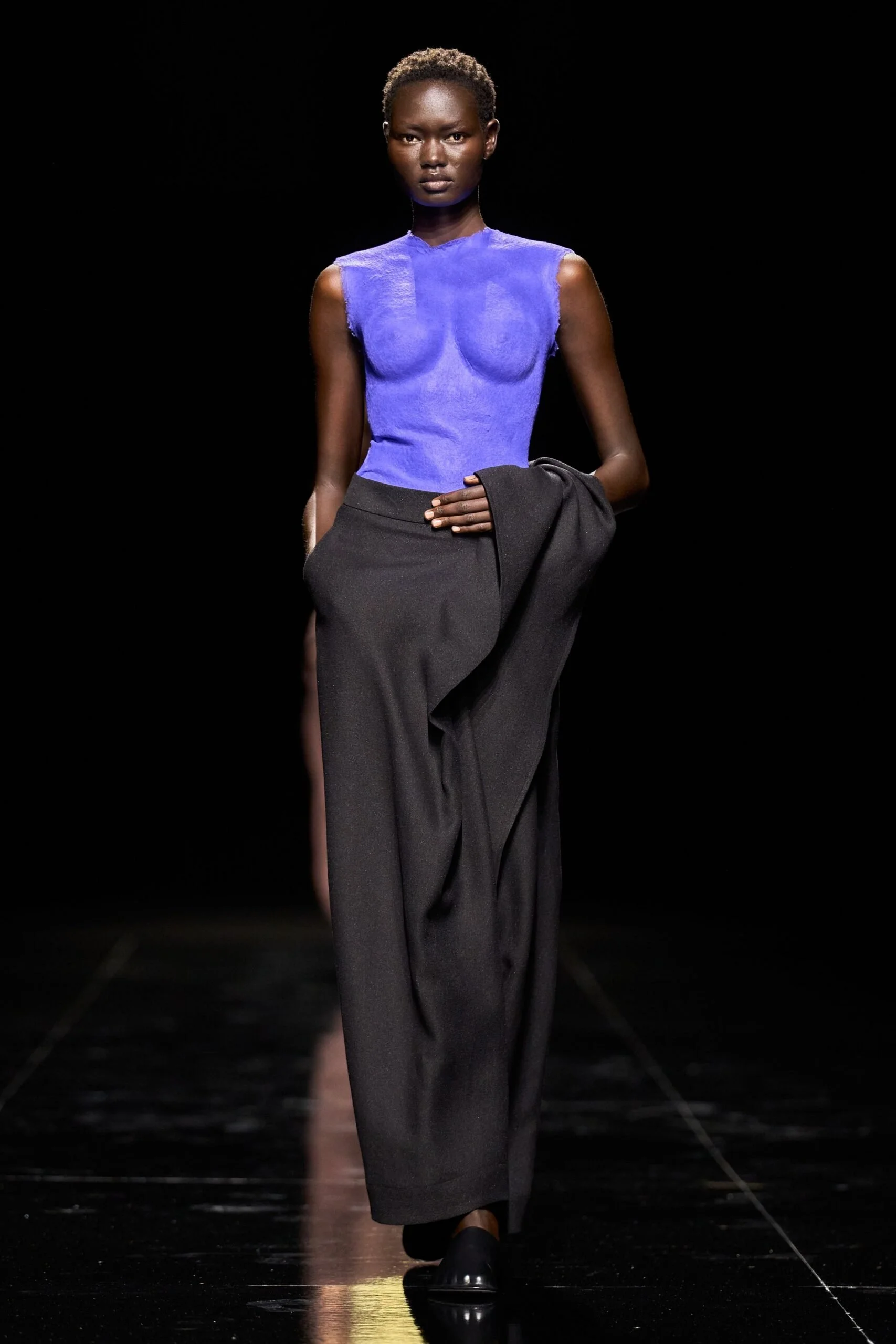 issey-miyake-spring-2027-ready-to-wear-look-01-scaled.jpg
