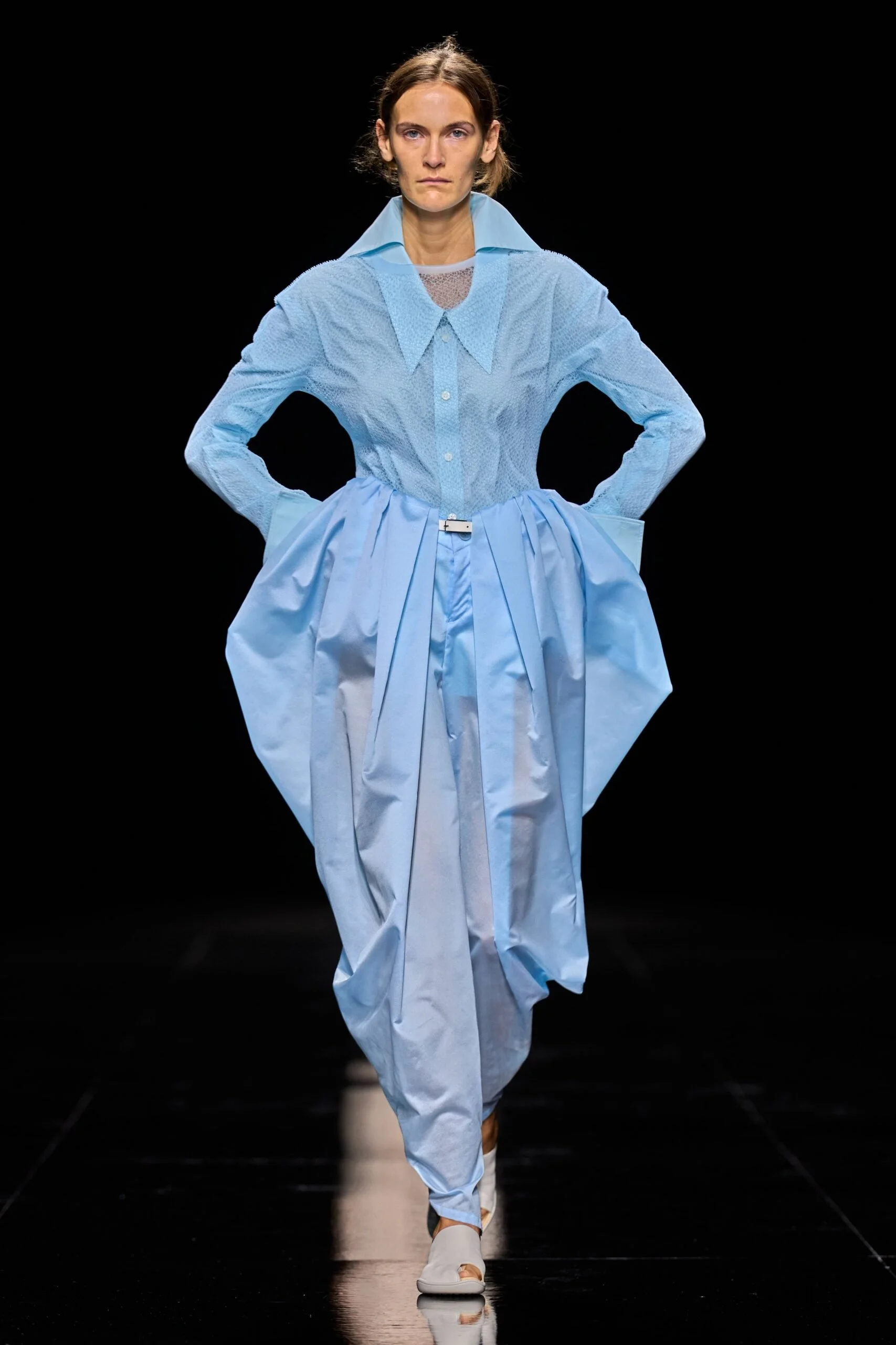 issey-miyake-spring-2027-ready-to-wear-look-29-scaled.jpg