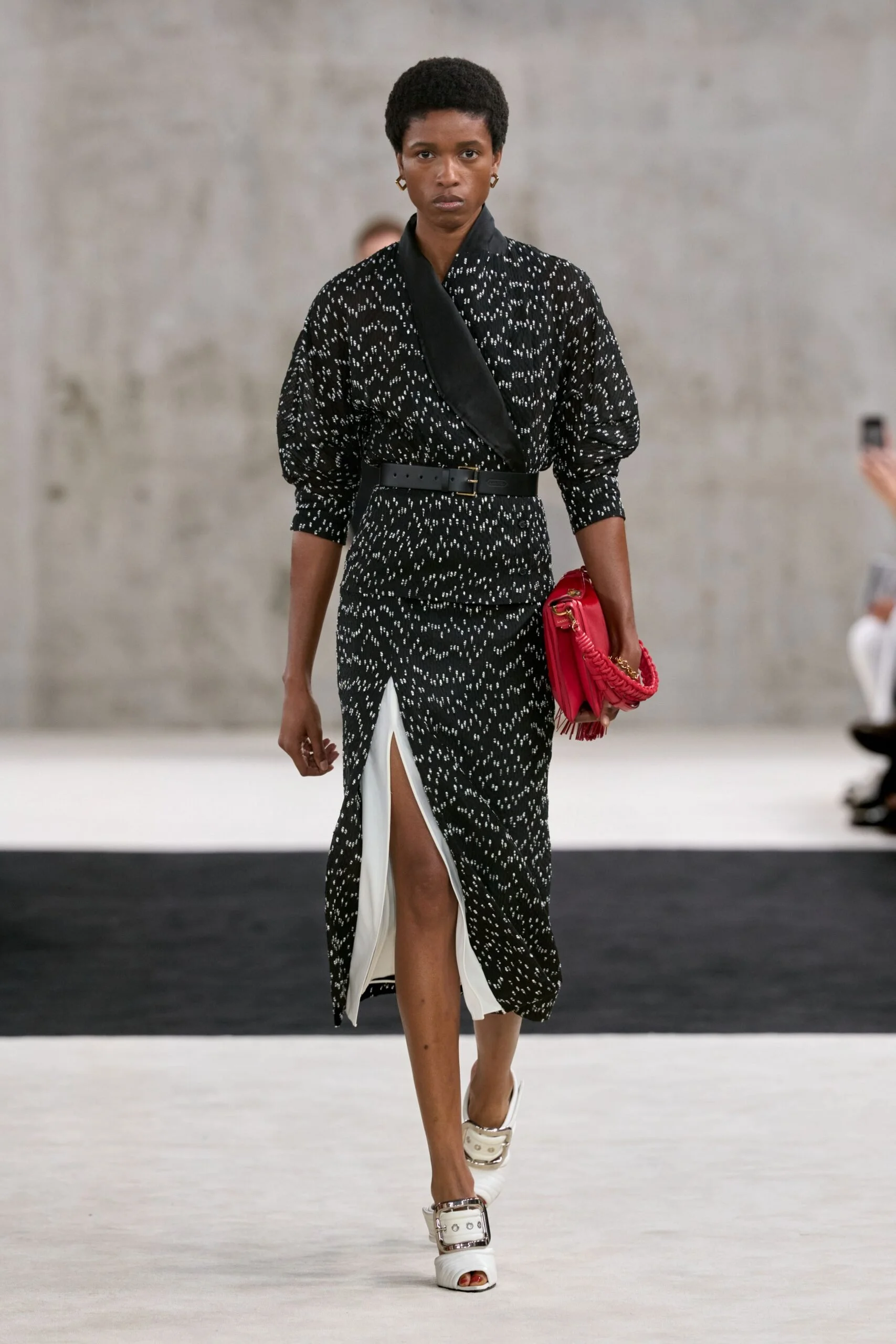 lanvin-spring-2027-ready-to-wear-look-06-scaled.jpg