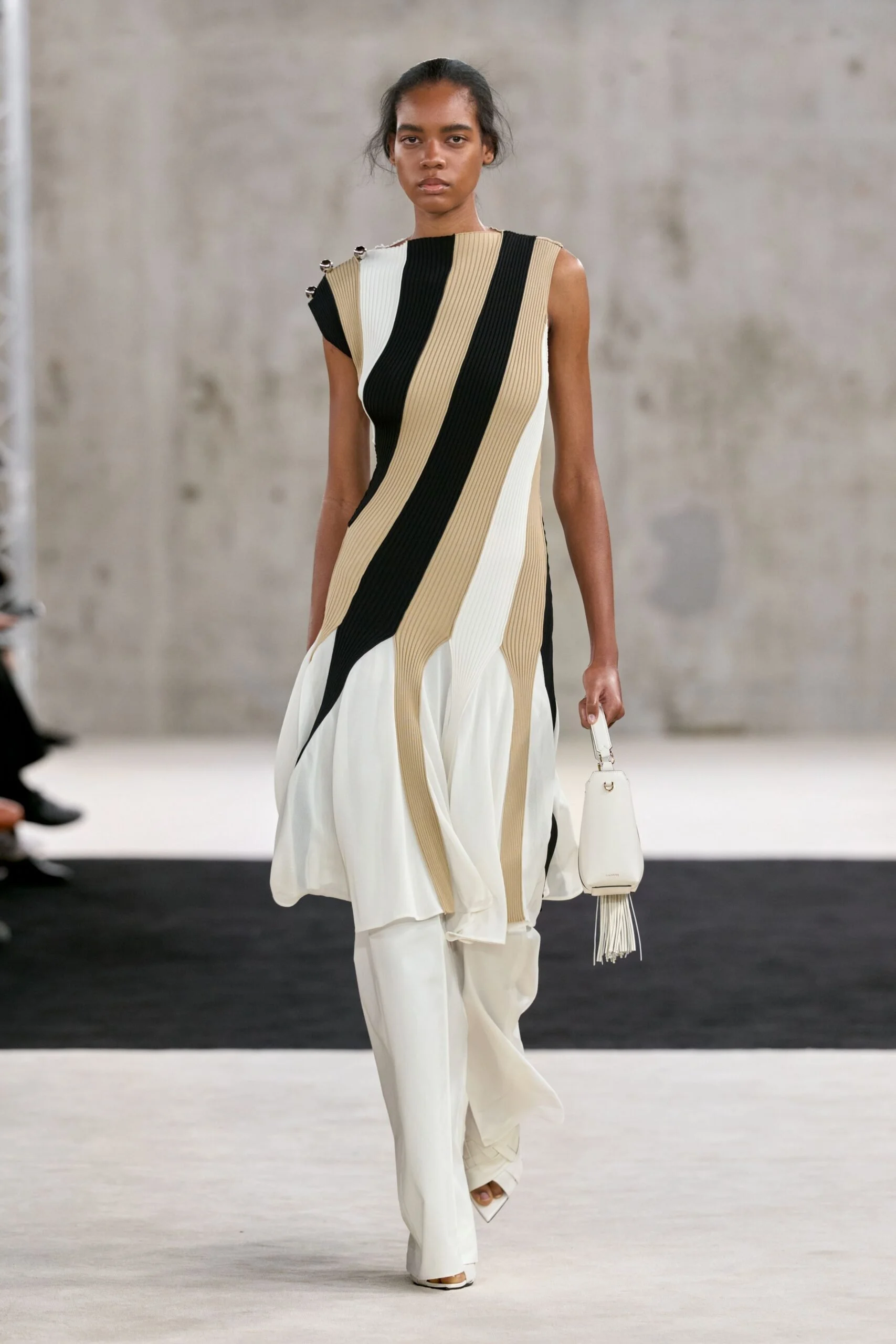 lanvin-spring-2027-ready-to-wear-look-11-scaled.jpg