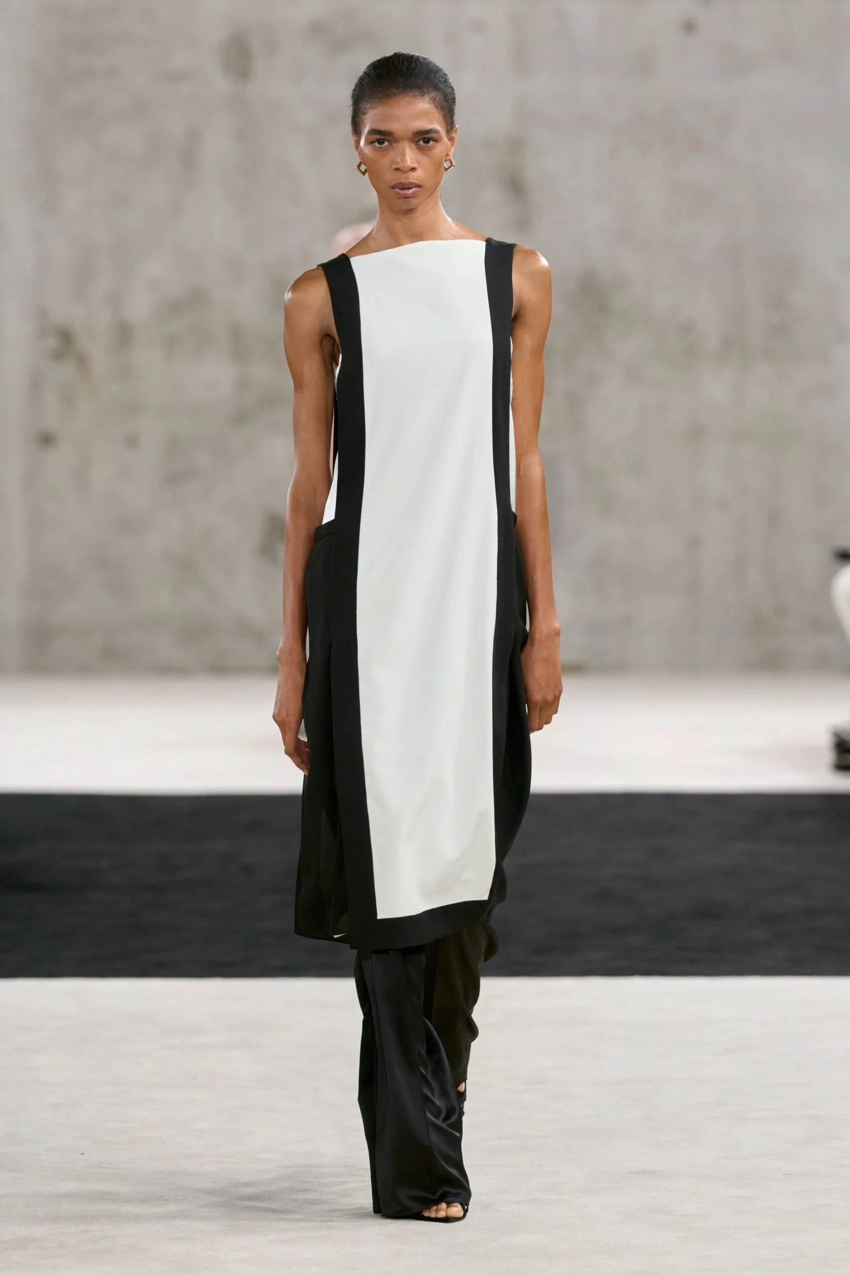 lanvin-spring-2027-ready-to-wear-look-20-scaled.jpg