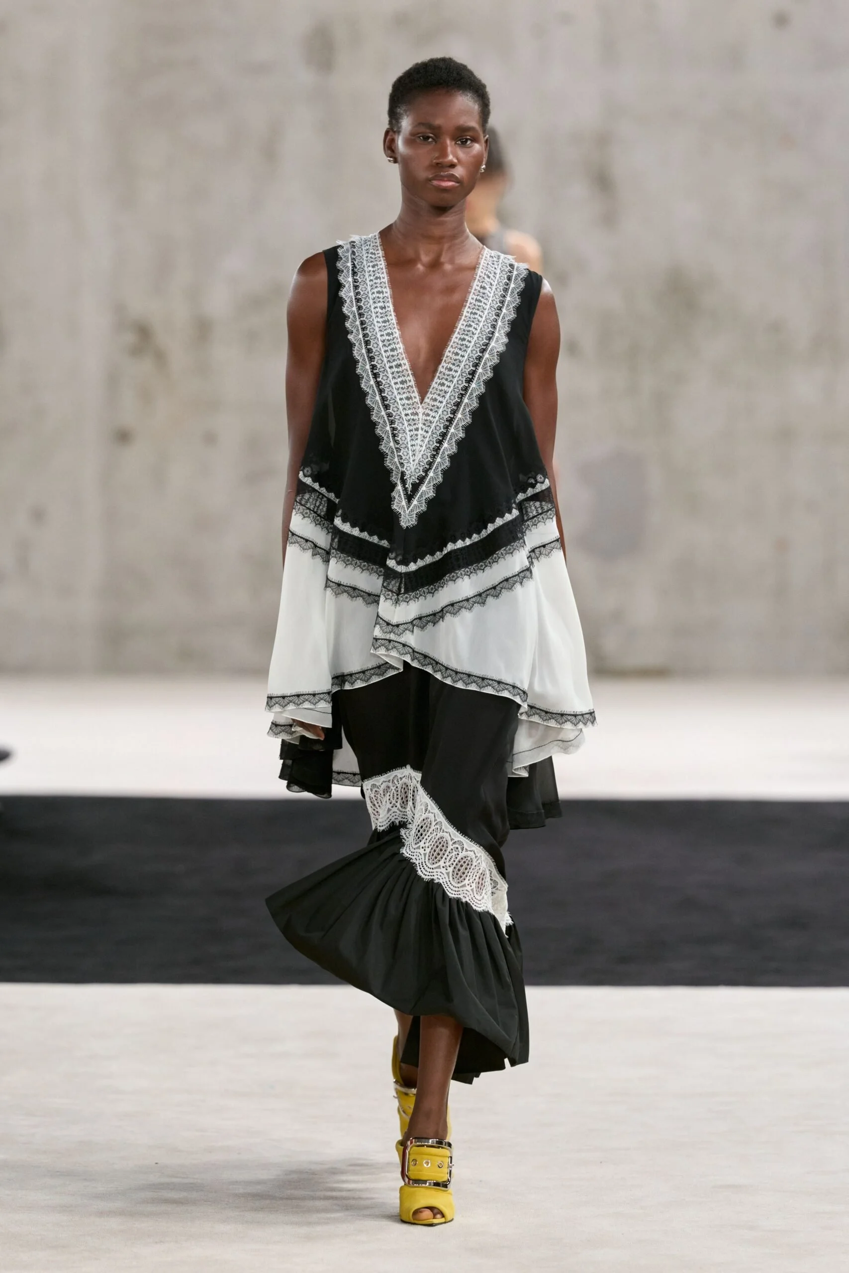 lanvin-spring-2027-ready-to-wear-look-27-scaled.jpg