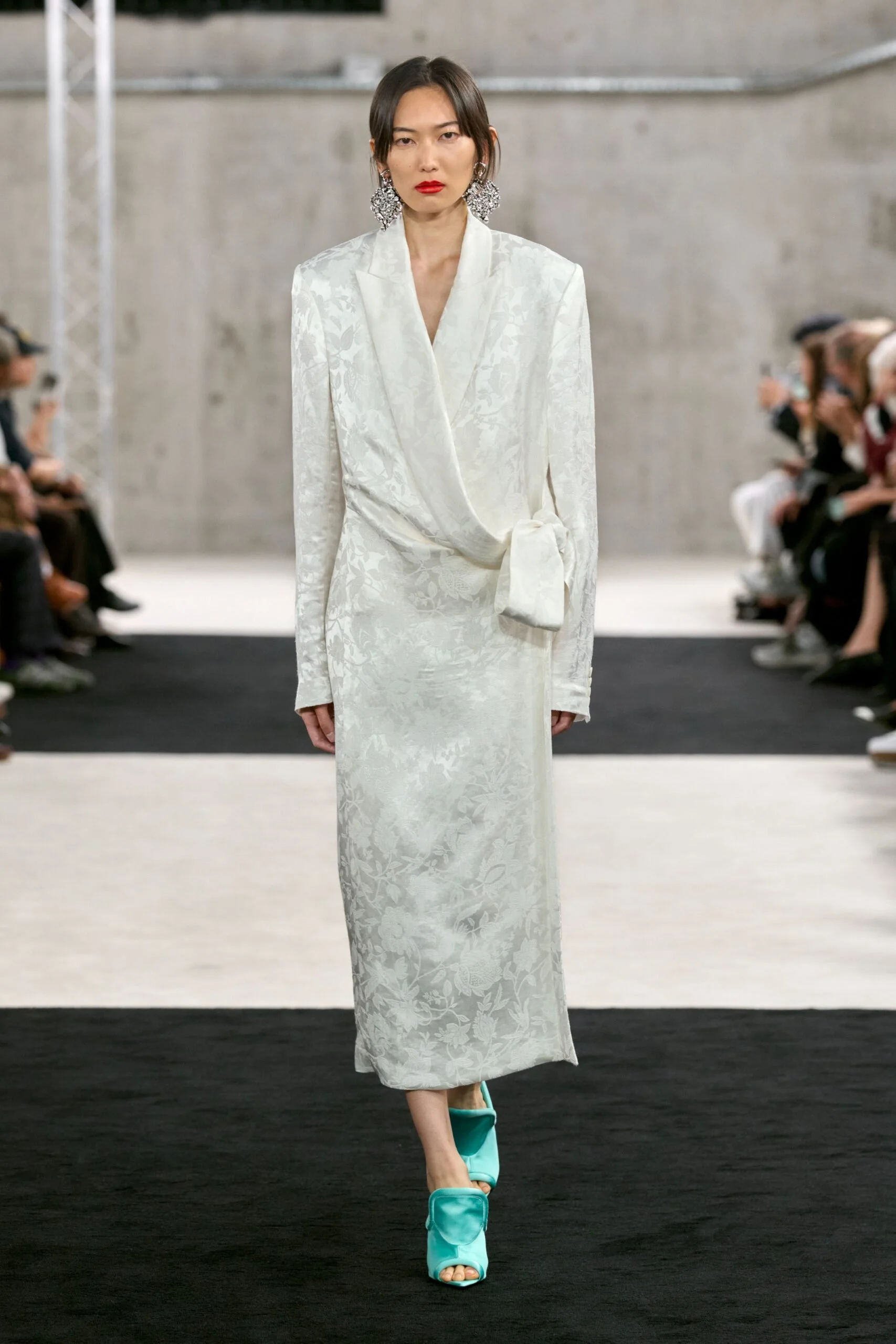 lanvin-spring-2027-ready-to-wear-look-43-scaled.jpg