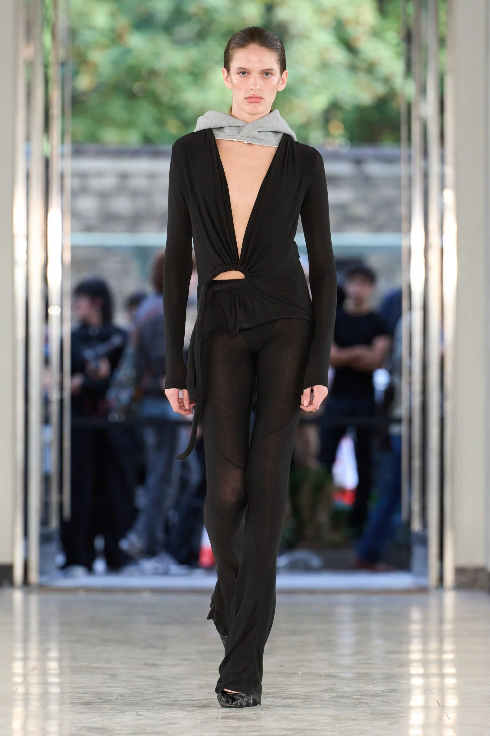 ottolinger-spring-2027-ready-to-wear-look-01-scaled.jpg