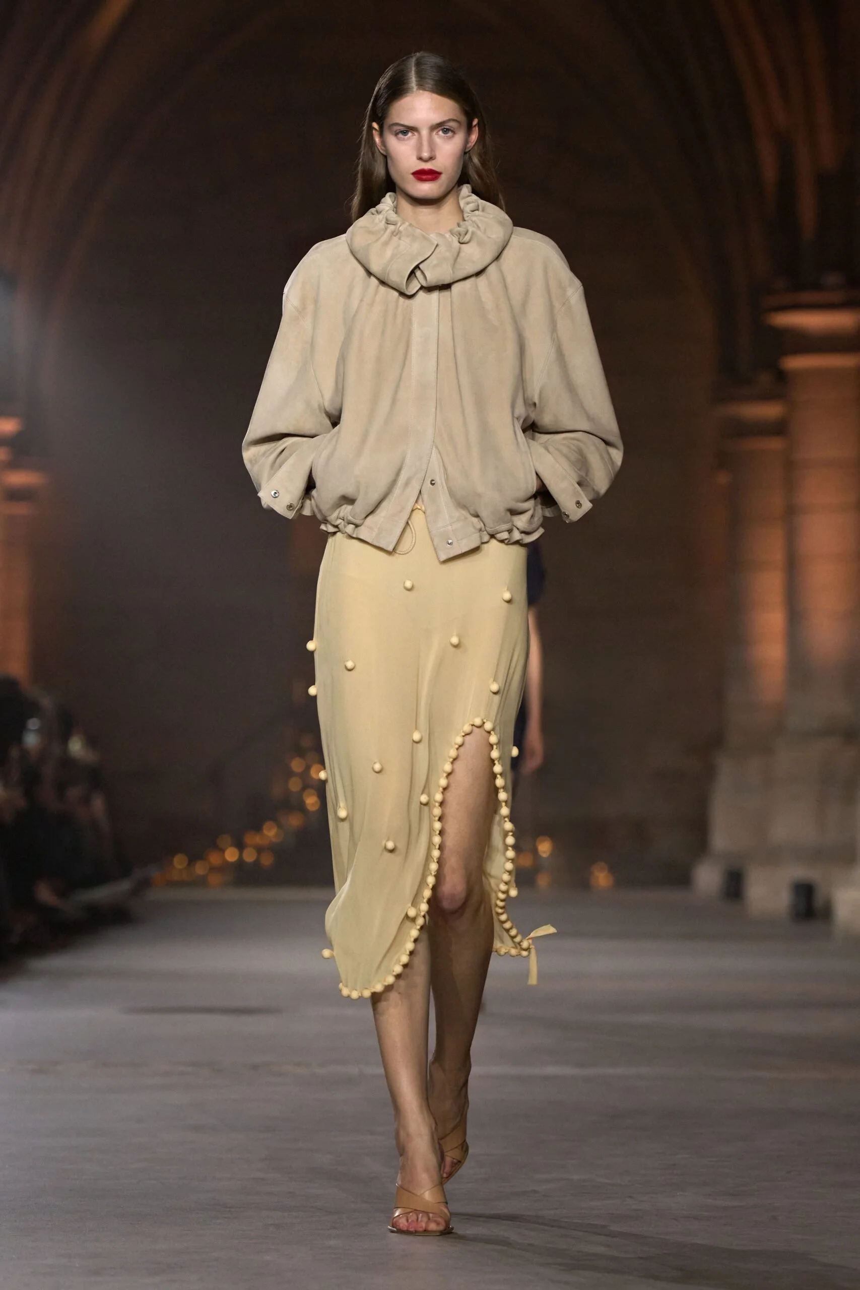 victoria-beckham-spring-2027-ready-to-wear-look-11-scaled.jpg