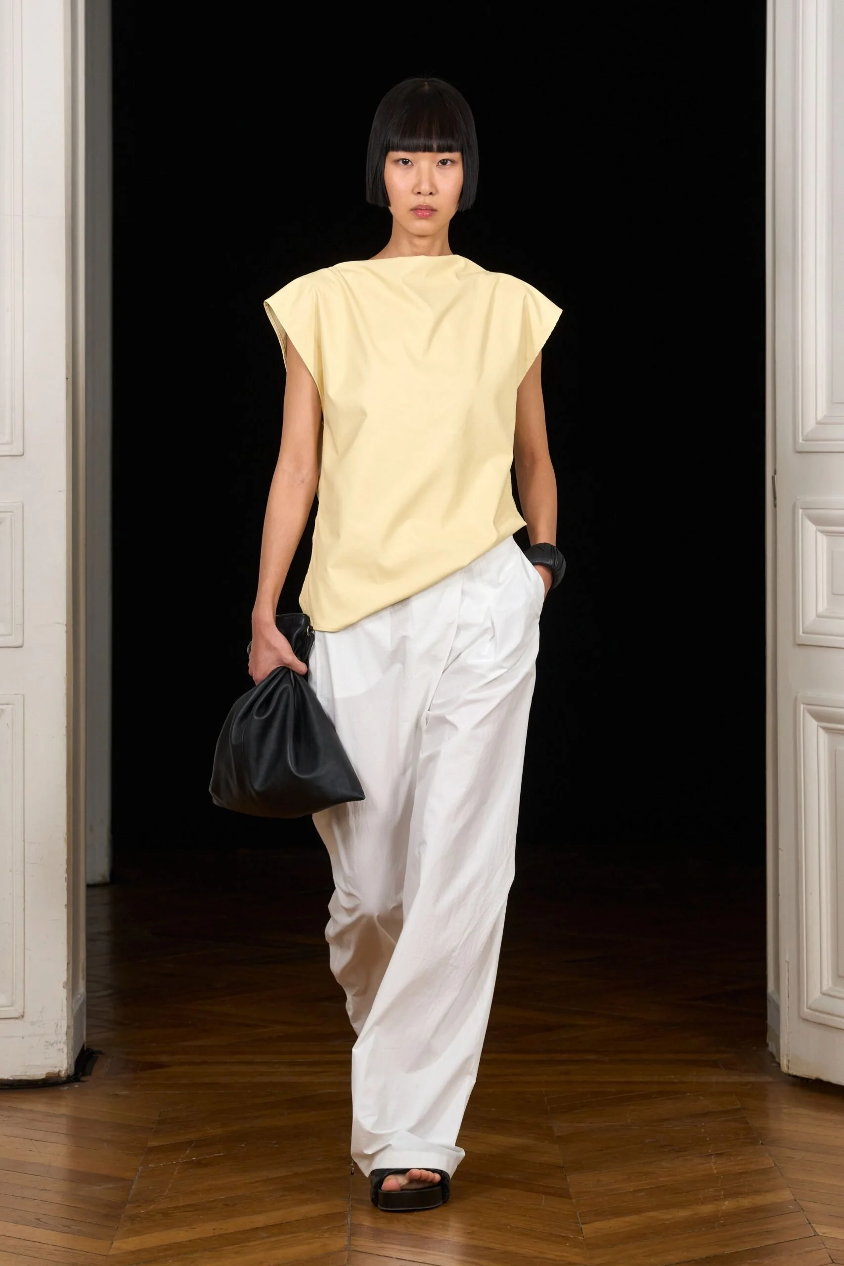 gauchere-spring-2027-ready-to-wear-look-05-scaled.jpg