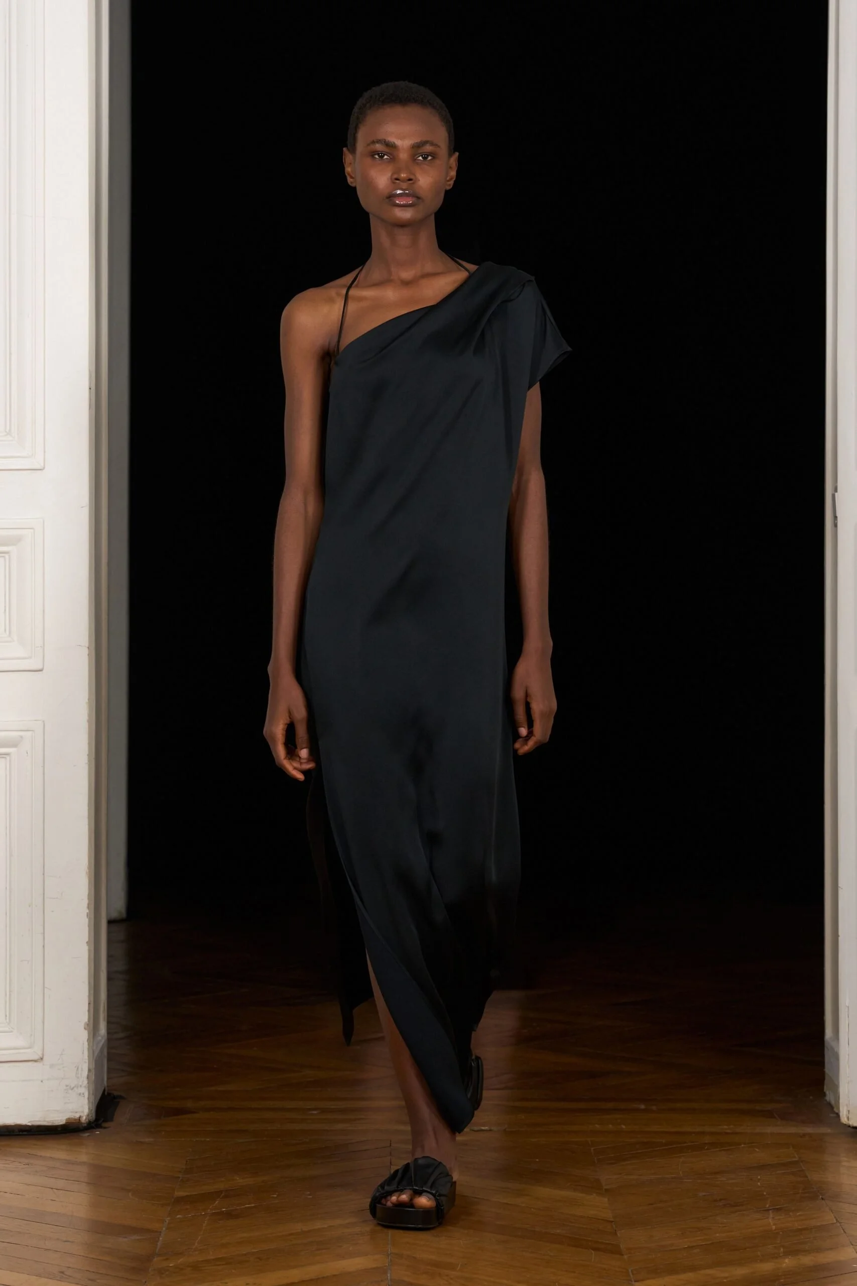 gauchere-spring-2027-ready-to-wear-look-28-scaled.jpg