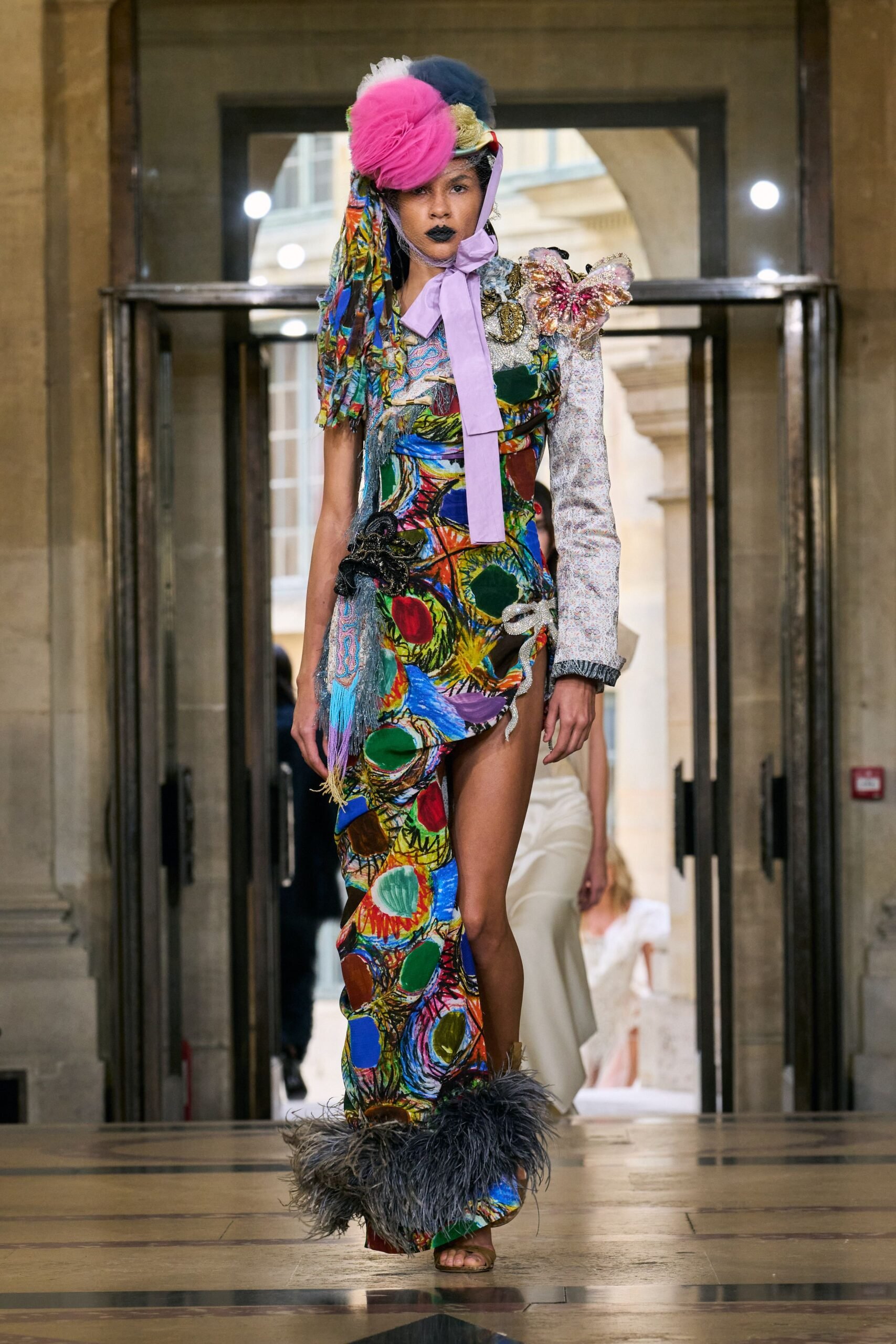 24H154TS-00039-andreas-kronthaler-for-vivienne-westwood-spring-2026-ready-to-wear-credit-gorunway-scaled.jpg