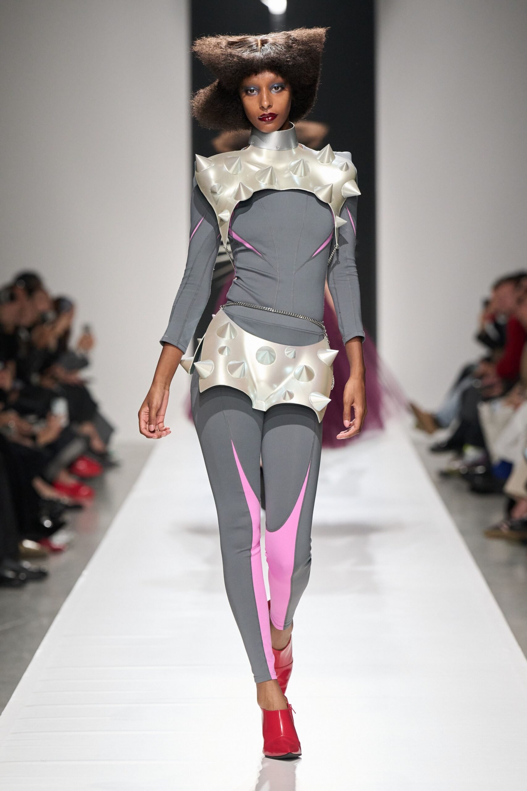 junya-watanabe-spring-2027-ready-to-wear-look-10-scaled.jpg