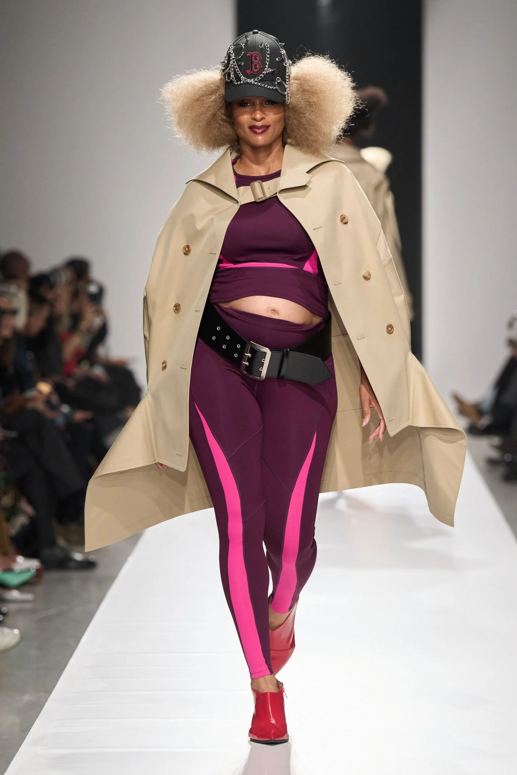 junya-watanabe-spring-2027-ready-to-wear-look-33-scaled.jpg