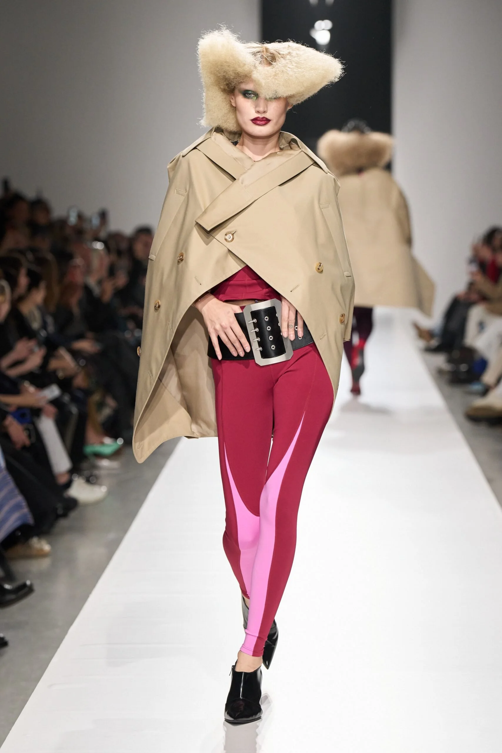 junya-watanabe-spring-2027-ready-to-wear-look-34-scaled.jpg