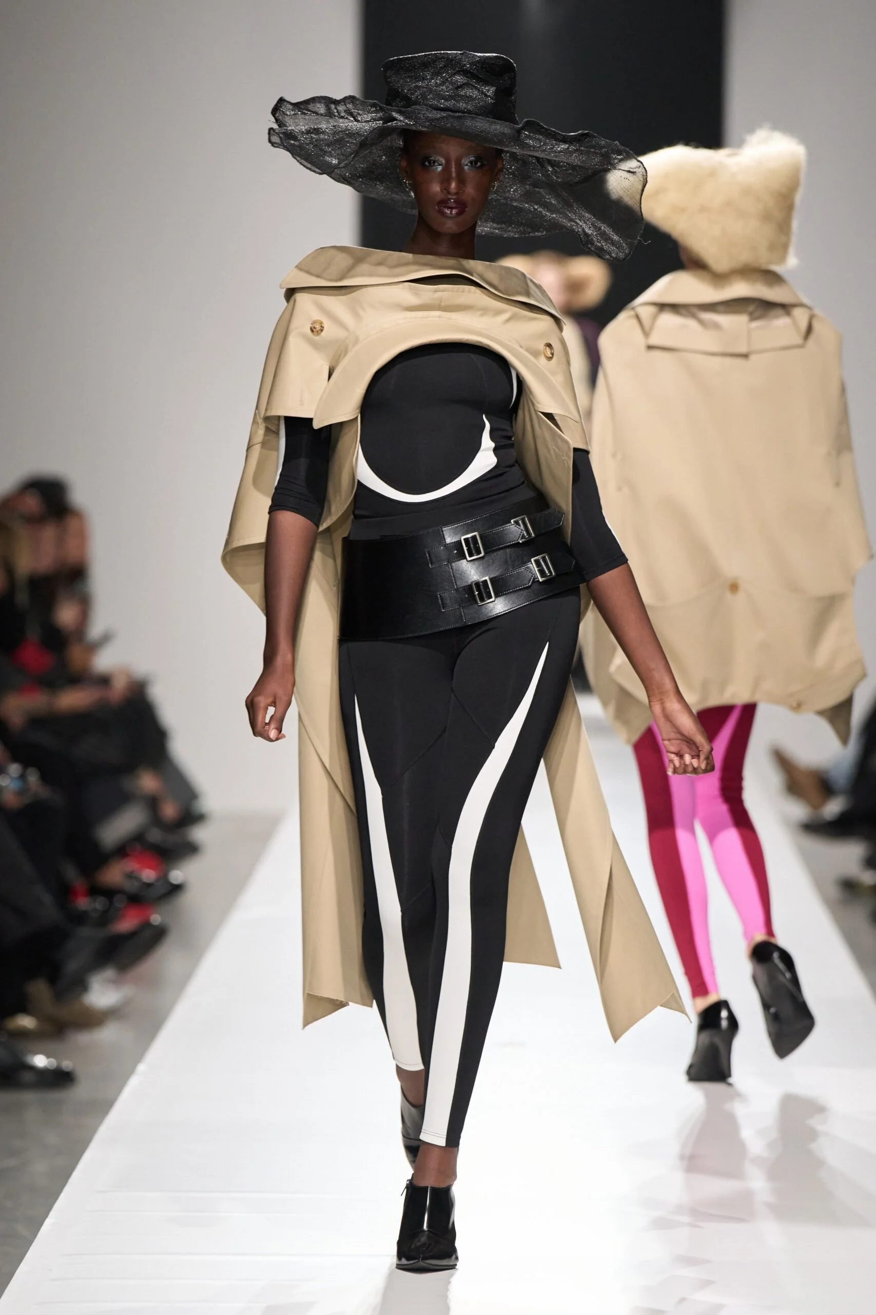 junya-watanabe-spring-2027-ready-to-wear-look-35-scaled.jpg