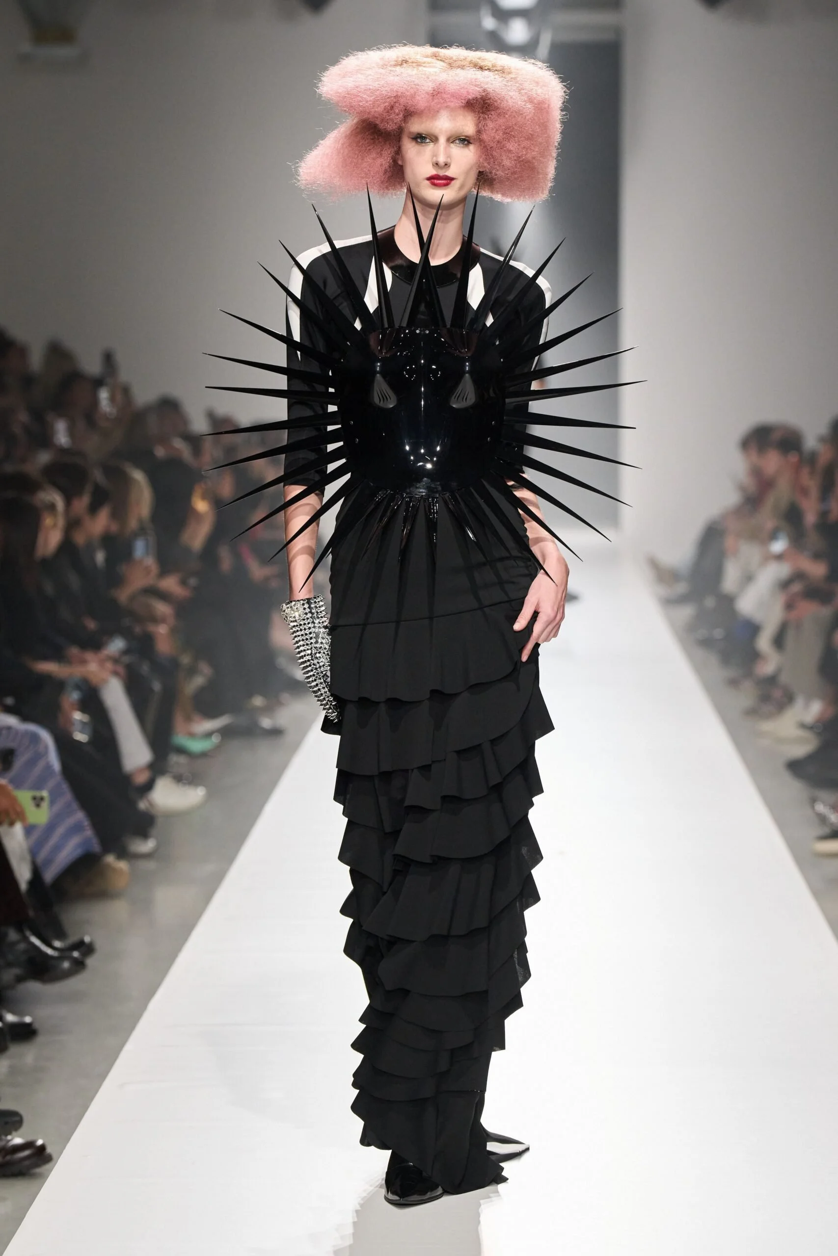 junya-watanabe-spring-2027-ready-to-wear-look-42-scaled.jpg