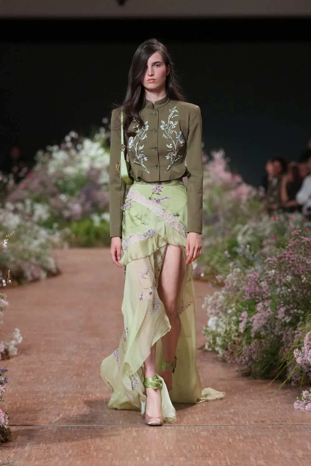 elie-saab-spring-2027-ready-to-wear-look-22.jpg