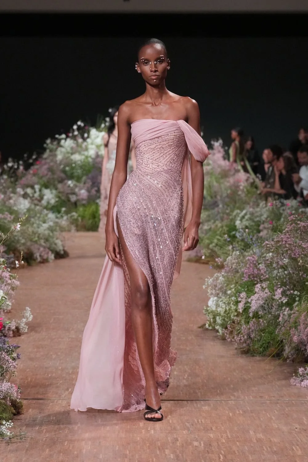 elie-saab-spring-2027-ready-to-wear-look-51.jpg